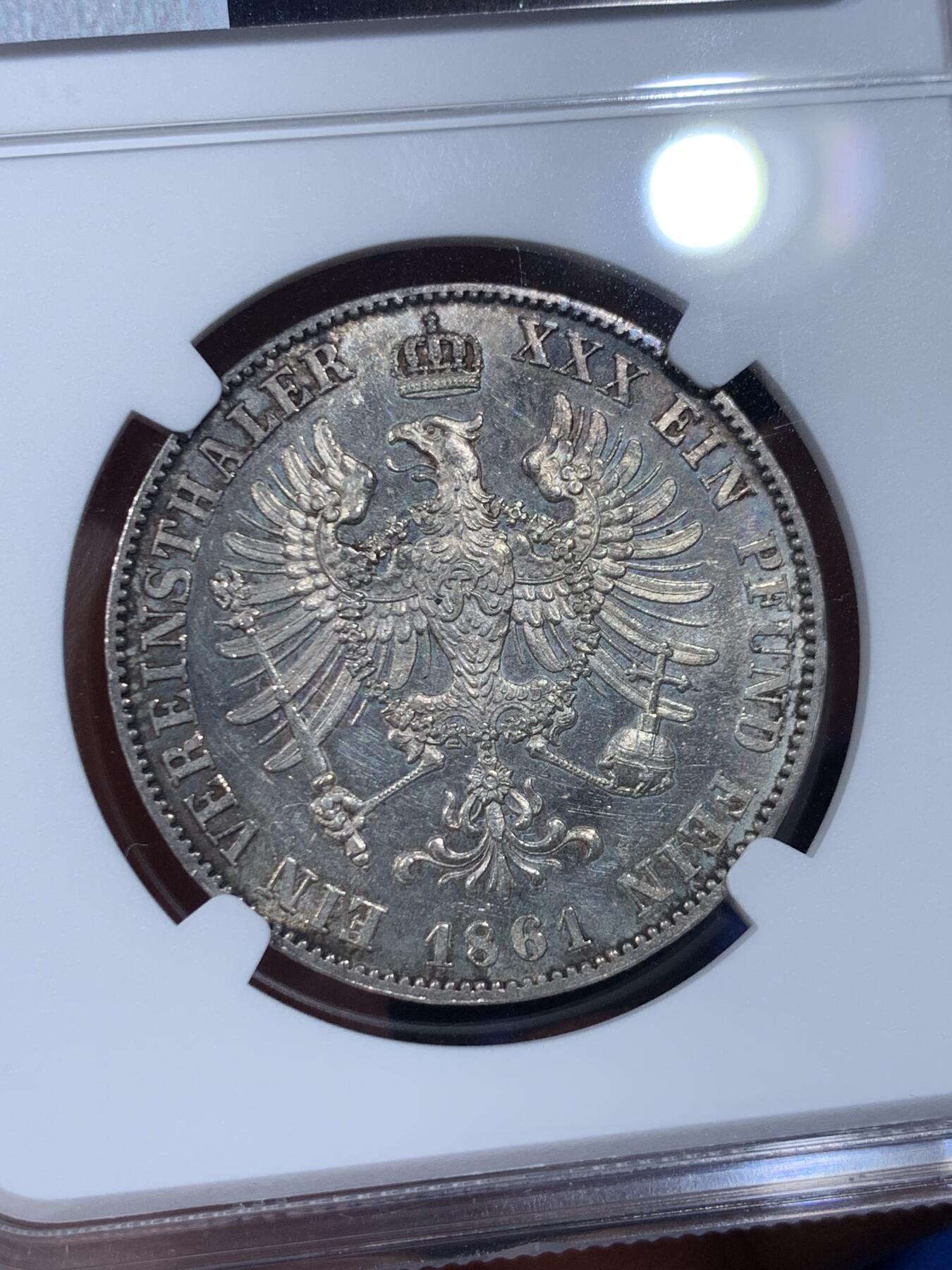 《竞宝斋》第442场 周日，周一，2场连拍 （全场包邮） NGC MS62 德国1861年普鲁士威廉四世一泰勒，小特年，威廉四世与威廉一世交接年份，远少于同品种其他年份发行量，仅发行10000枚，打制锋利，类镜面效果