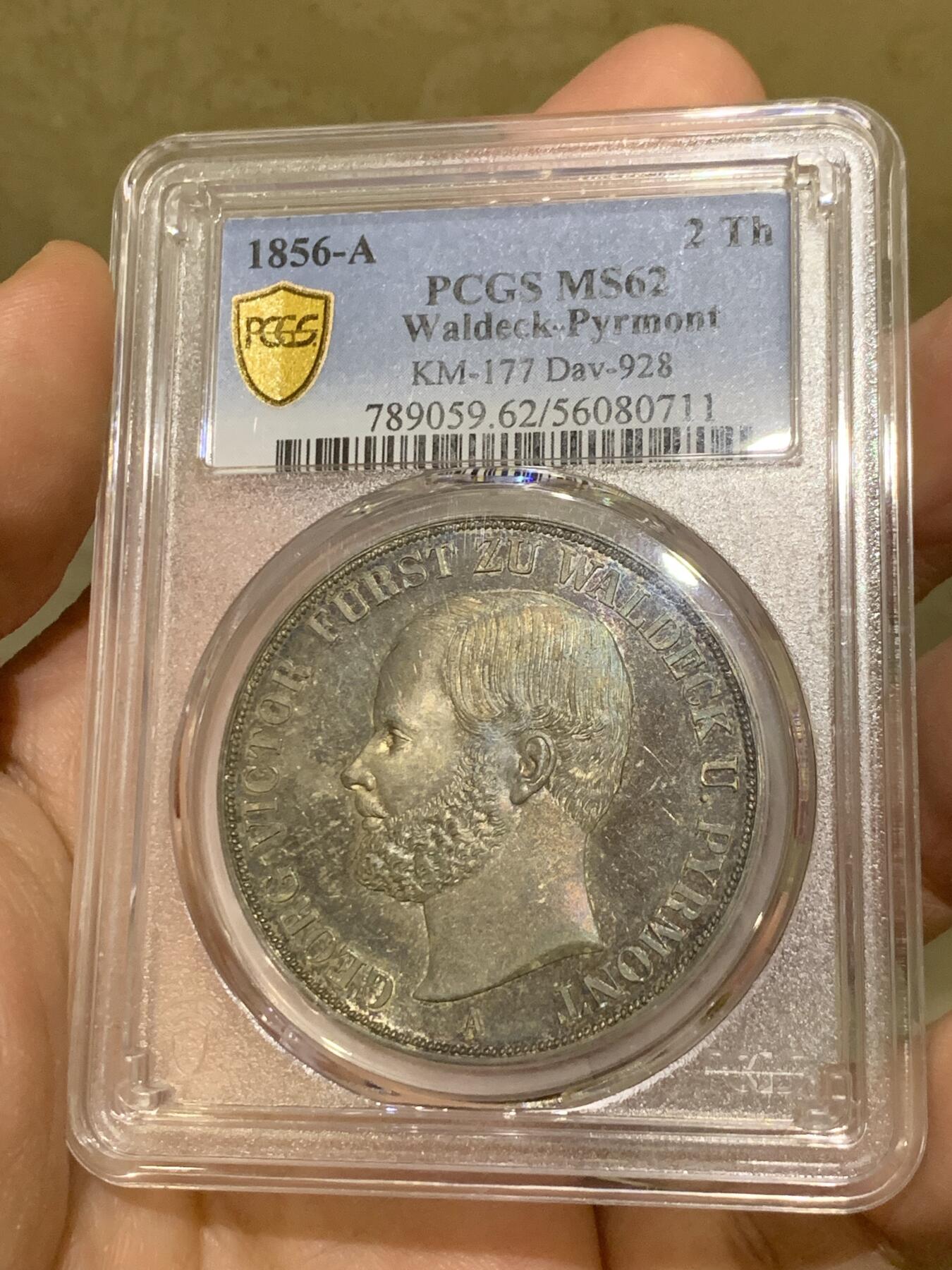 《竞宝斋》第442场 周日，周一，2场连拍 （全场包邮） NGC MS62 德国 1856年 瓦尔德克 维克托2泰勒37克的大银币 11375枚的发行量 品种状态都是不可多得的