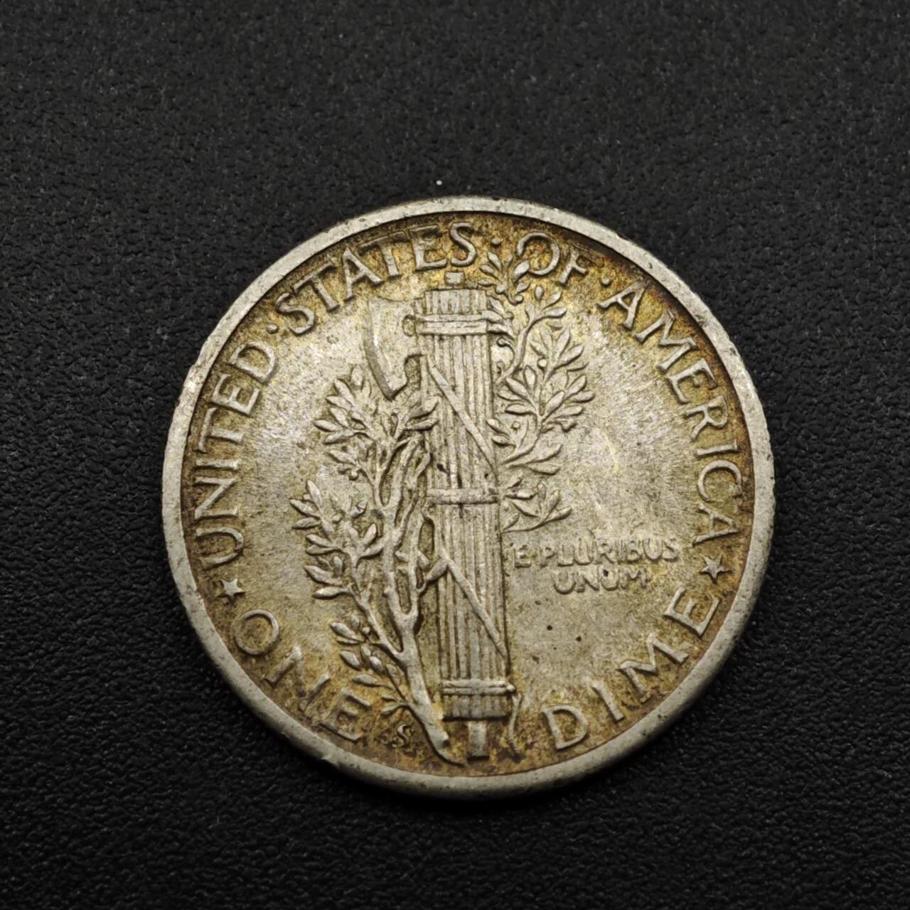 【淘币小摊】实时拍第八百零八拍   银币套币场   满百包邮可预留二周 每周一统一发货   美国1944年小飞人10分银币