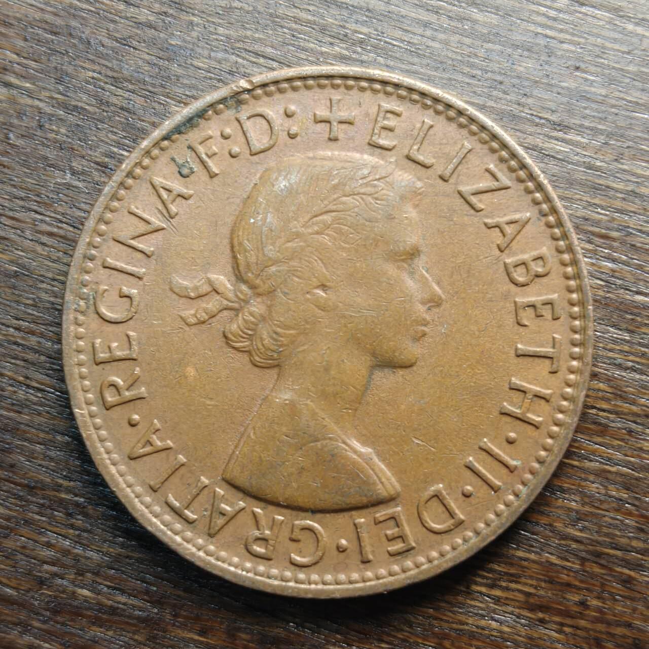 【铜匠收藏】★第133场★散币场，无佣金，30包邮。不满30元，支付5元运费。《接受代拍 代送NGC评级》 澳大利亚 1957年 伊丽莎白女王 1便士