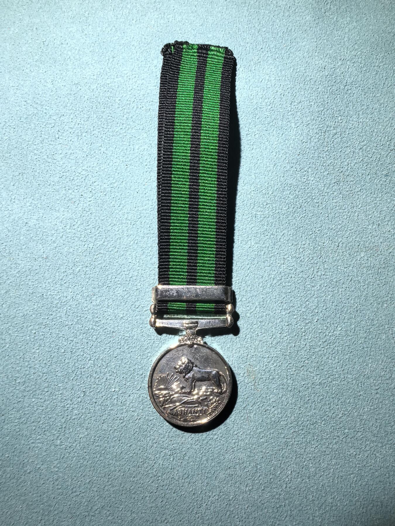 盛世勋华——号角文化勋章邮票专场拍卖第289期 英国1901远征阿散蒂奖章迷你章 带库马西勋条 极为罕见