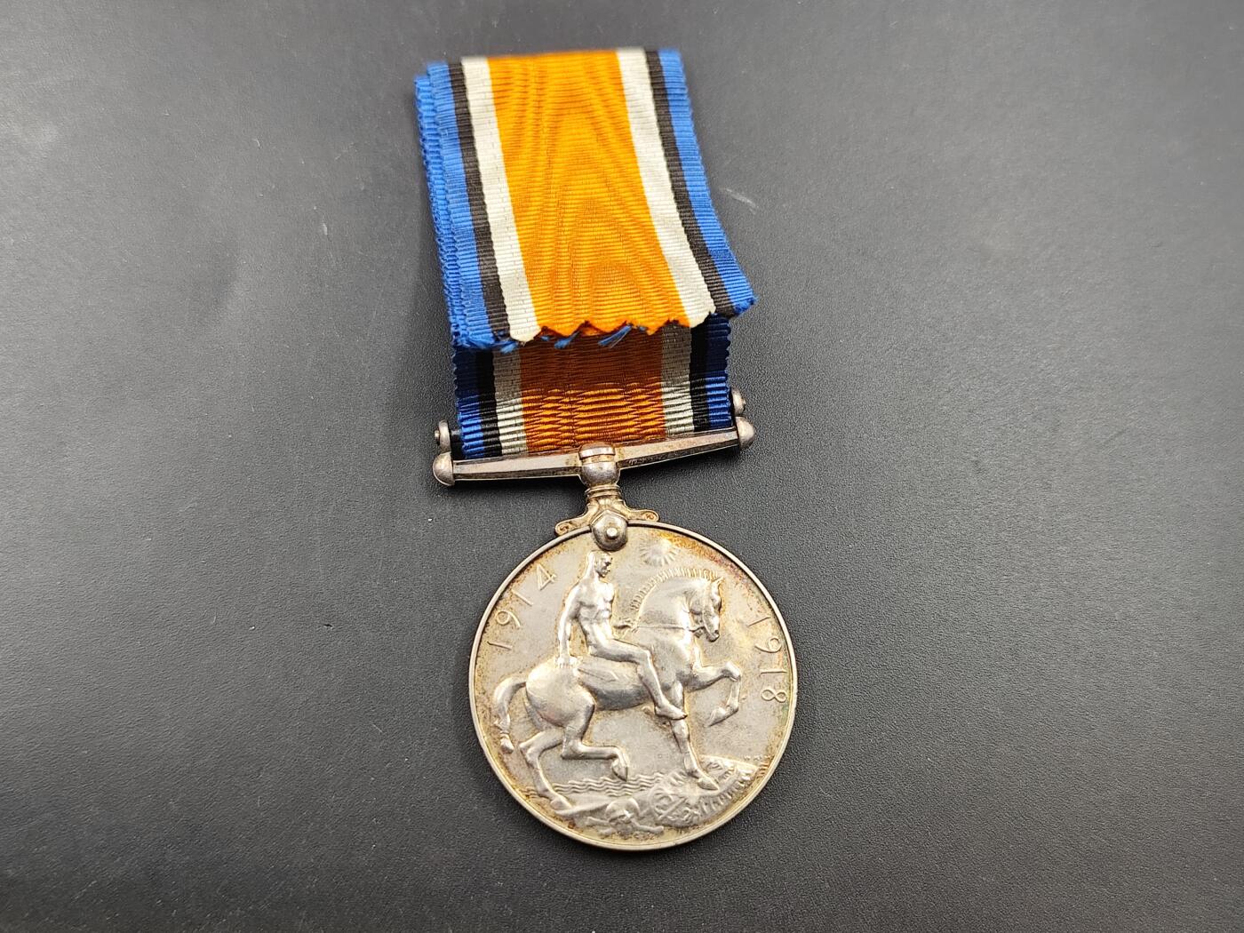 11月23日精品徽章专场 英国一战胜利银质奖章 老五彩