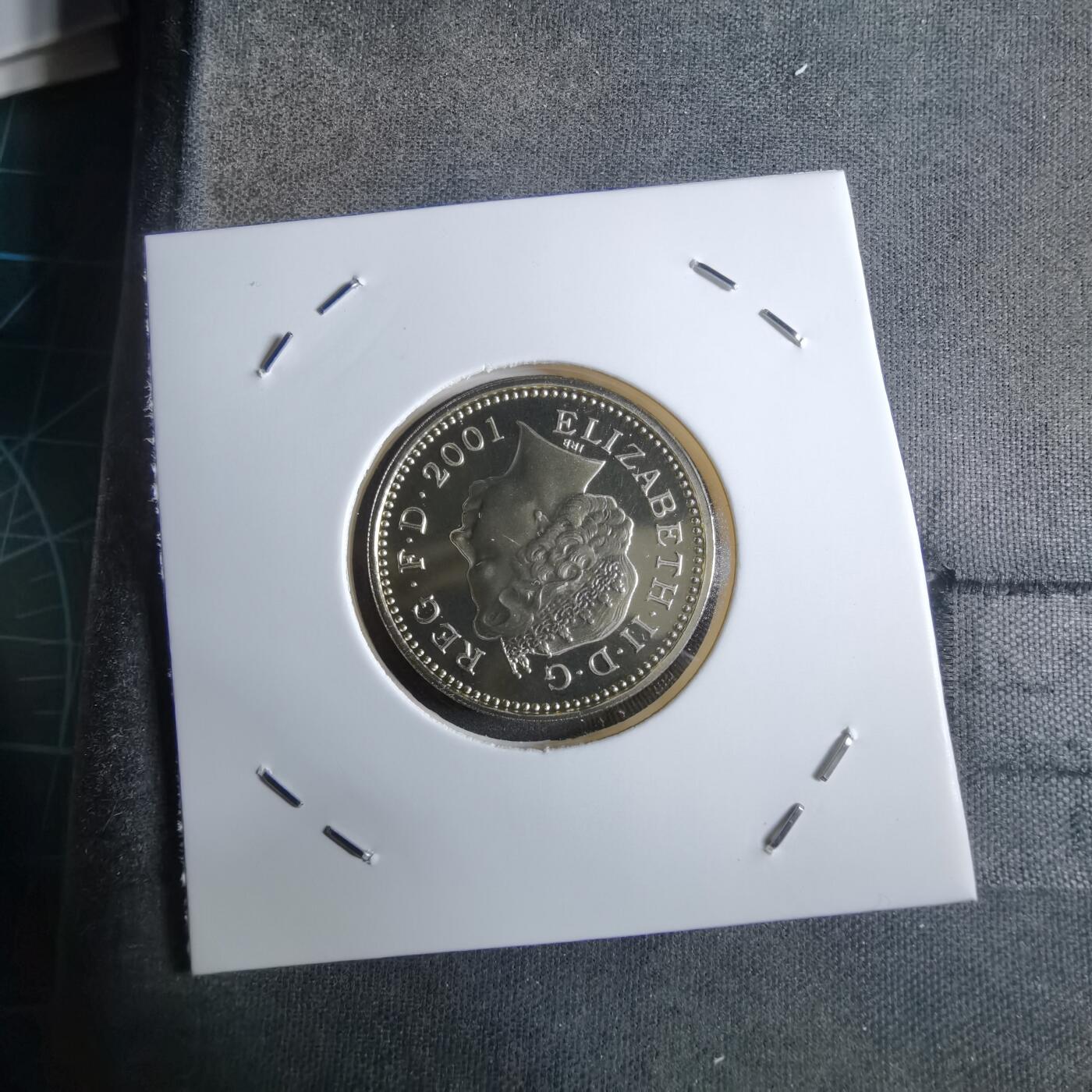 沼泽如烟--第913场 英国2001年1磅精制币