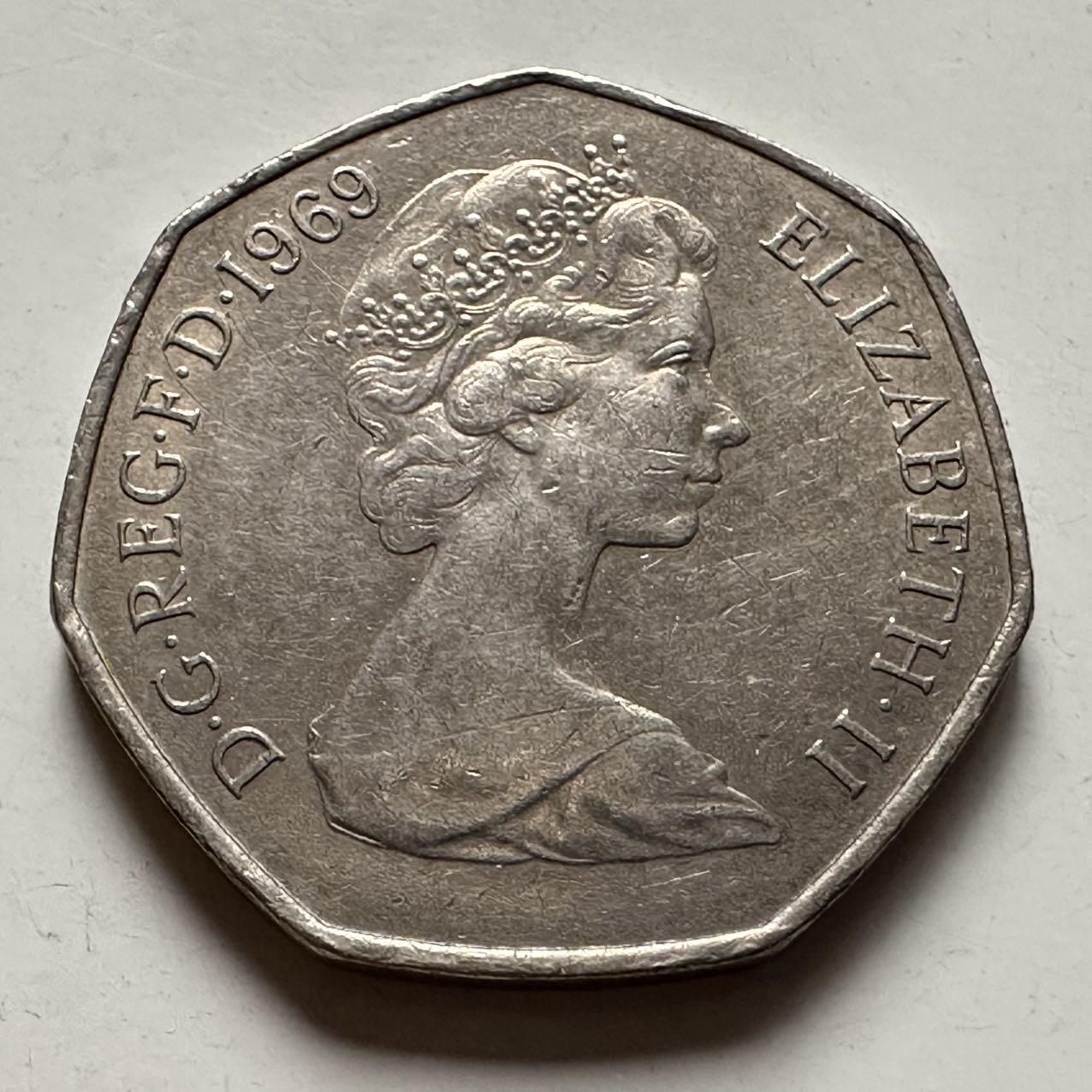 🌹外币初藏🌹🐯2025年第132场  每周二四六晚8️⃣点 接代拍 英国1969年50便士