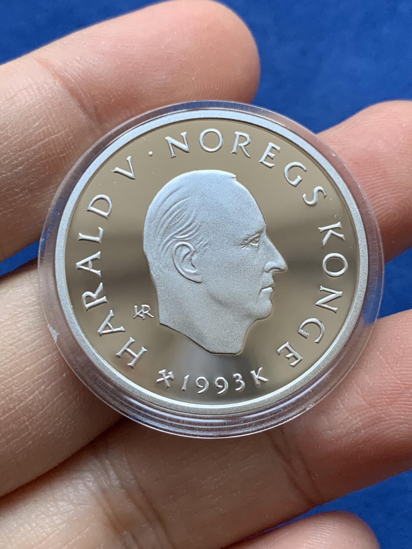 《竞宝斋》第442场 周日，周一，2场连拍 （全场包邮） 挪威1993K哈拉尔德五世50克朗银币 1994年挪威利勒哈默尔冬奥会纪念币 925银 16.85克