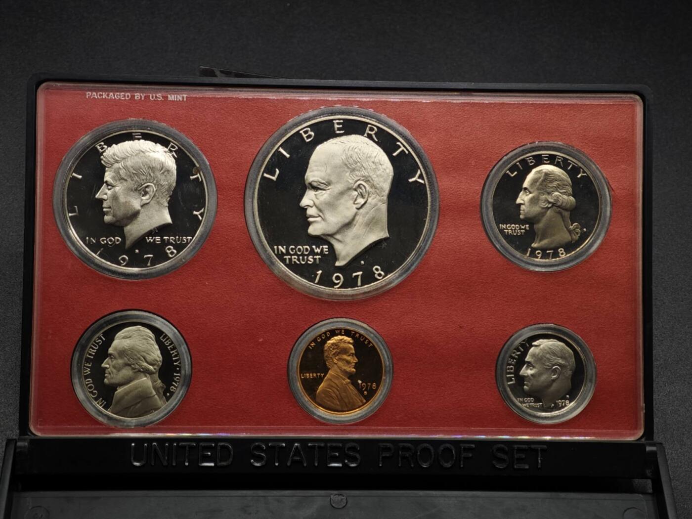 【淘币小摊】实时拍第八百零八拍   银币套币场   满百包邮可预留二周 每周一统一发货   美国1978年精制套币