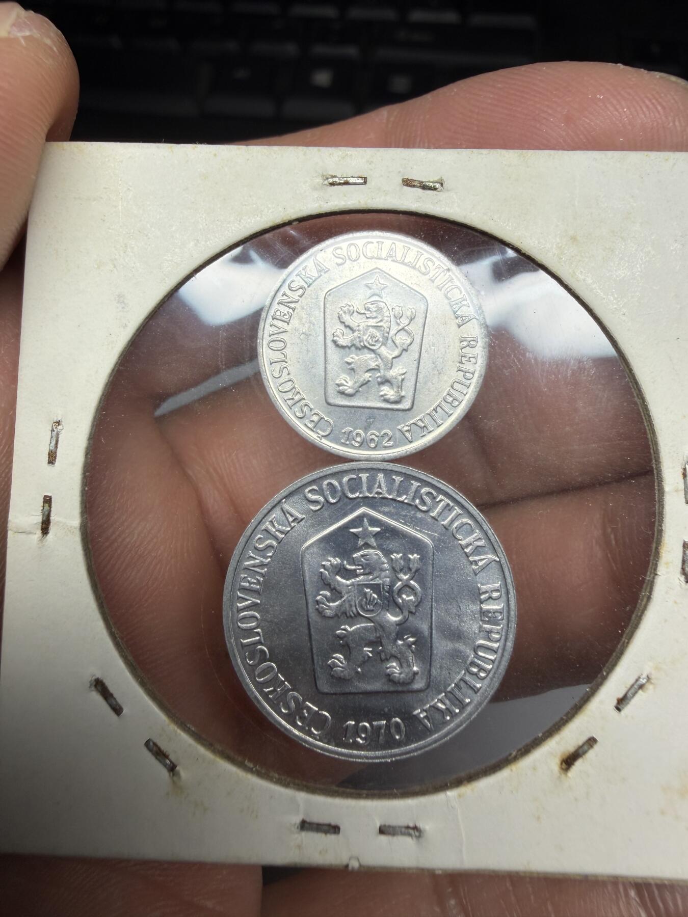 2025年集古藏今外币拍卖第十期-第9场—（总第289拍），可以寄存60天，满160元包邮。 1970年捷克斯洛伐克1和5赫勒