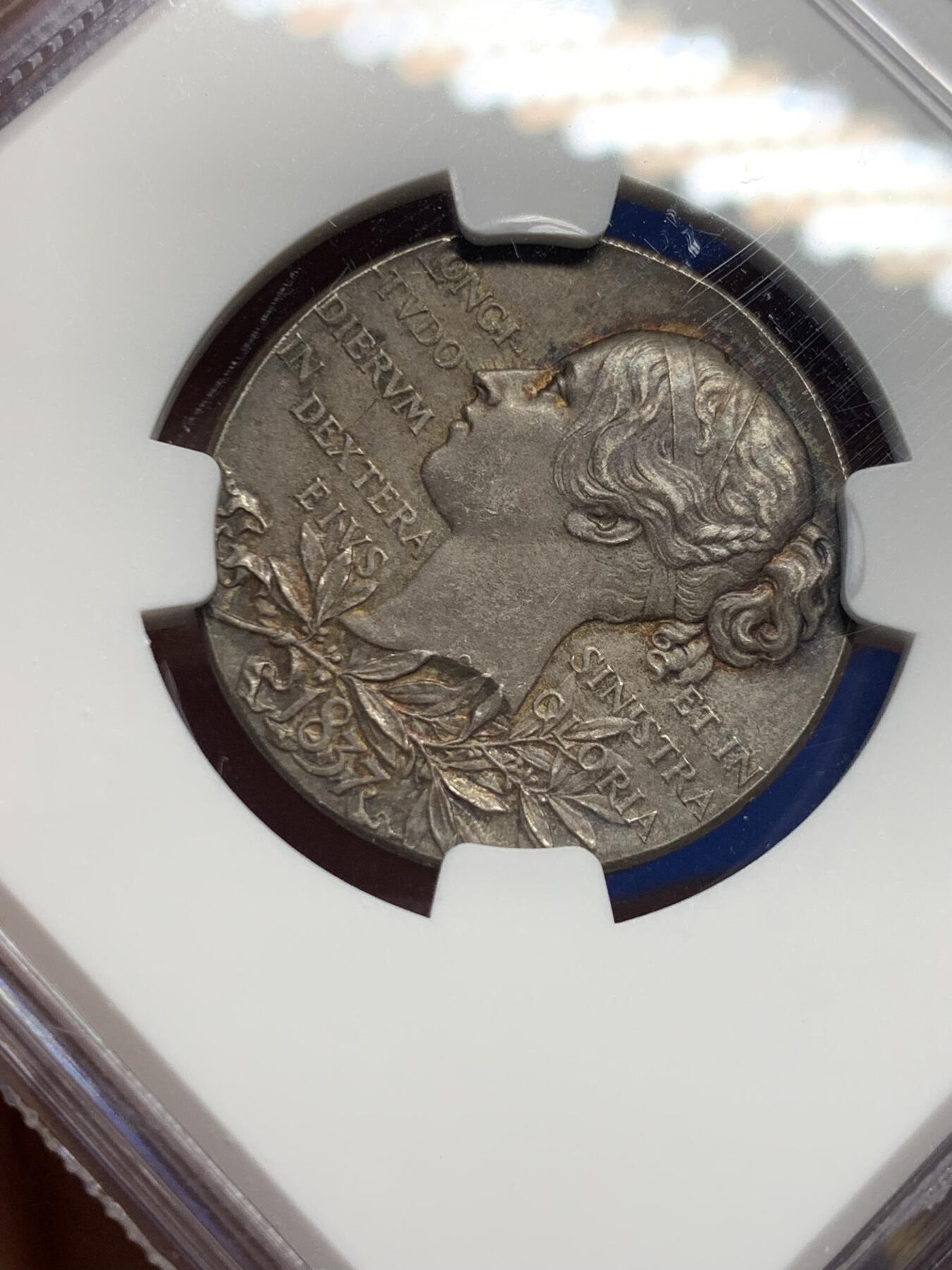 《竞宝斋》第442场 周日，周一，2场连拍 （全场包邮） NGC MS63 英国1897年维多利亚女王登基加冕60周年纪念银章