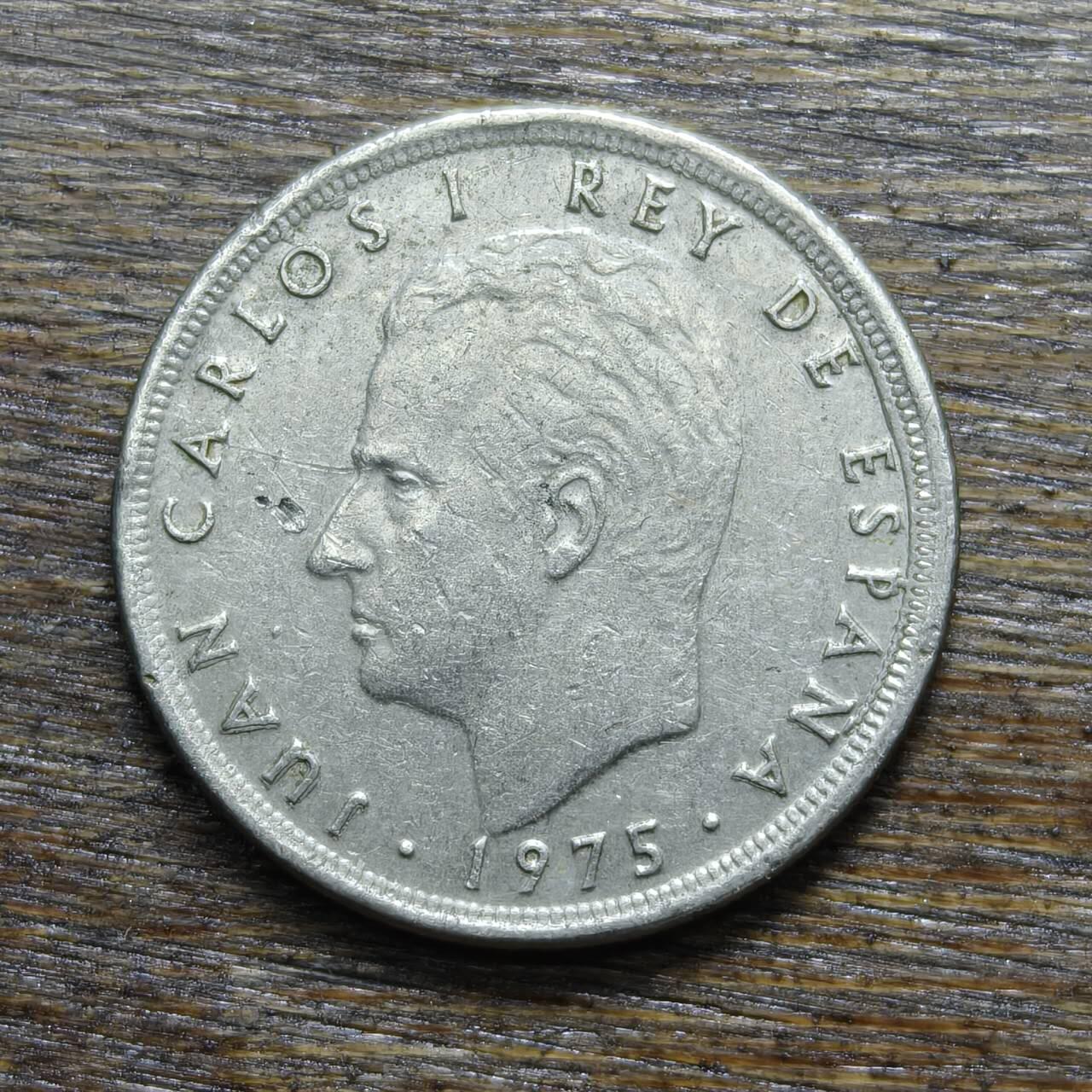 【铜匠收藏】★第132场★散币场，无佣金，30包邮。不满30元，支付5元运费。《接受代拍 代送NGC评级》 西班牙1975年 5比塞塔