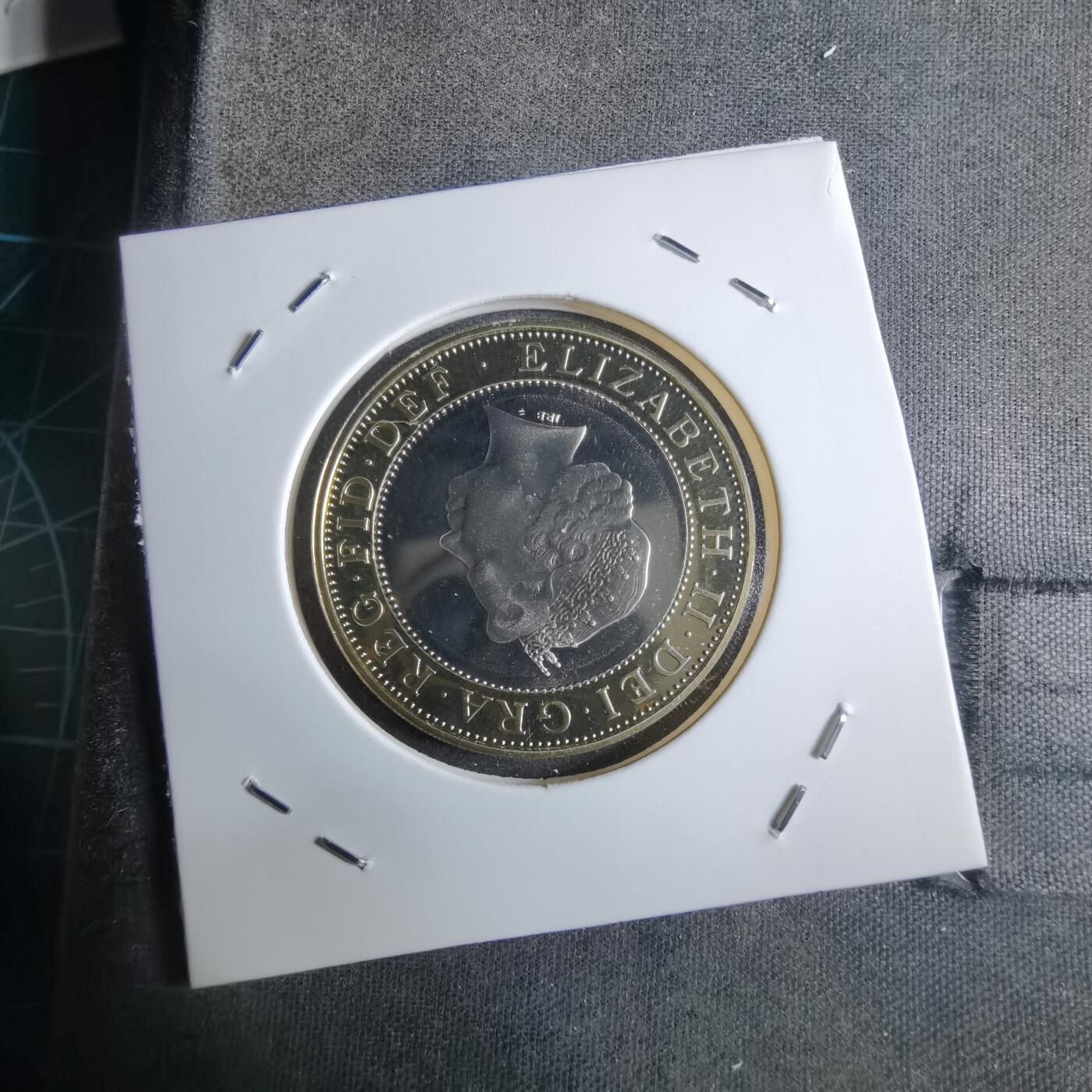 沼泽如烟--第913场 英国2001年2磅精制币