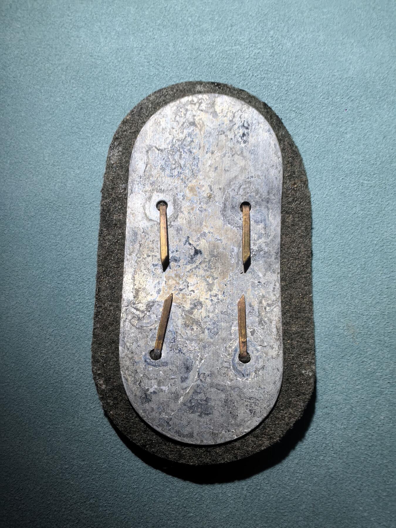 盛世勋华——号角文化勋章邮票专场拍卖第289期 德国（1939）纳尔维克战役盾臂章 底衬完整