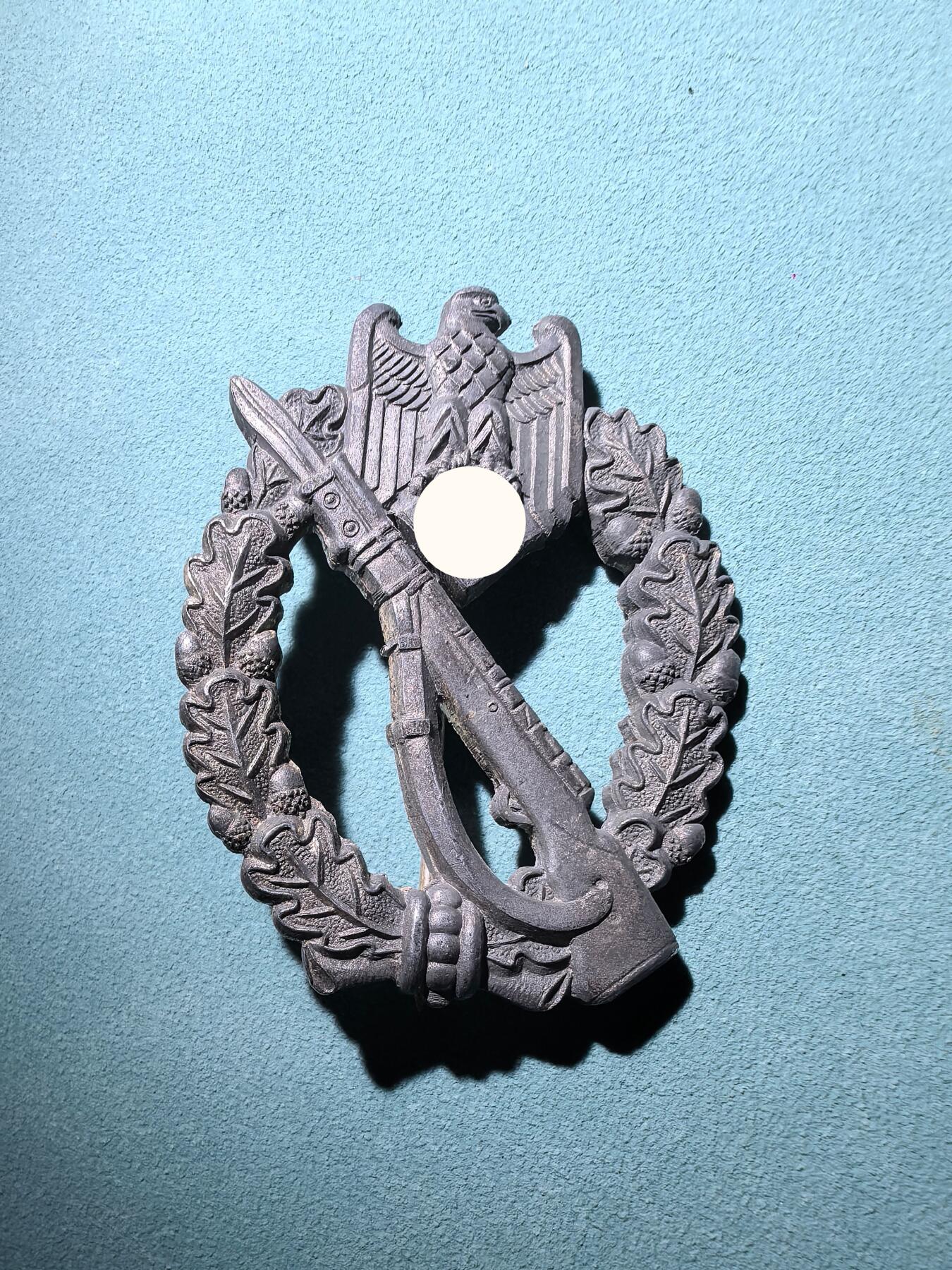 盛世勋华——号角文化勋章邮票专场拍卖第289期 德国（1939）银级步兵突击奖章 教科书版本