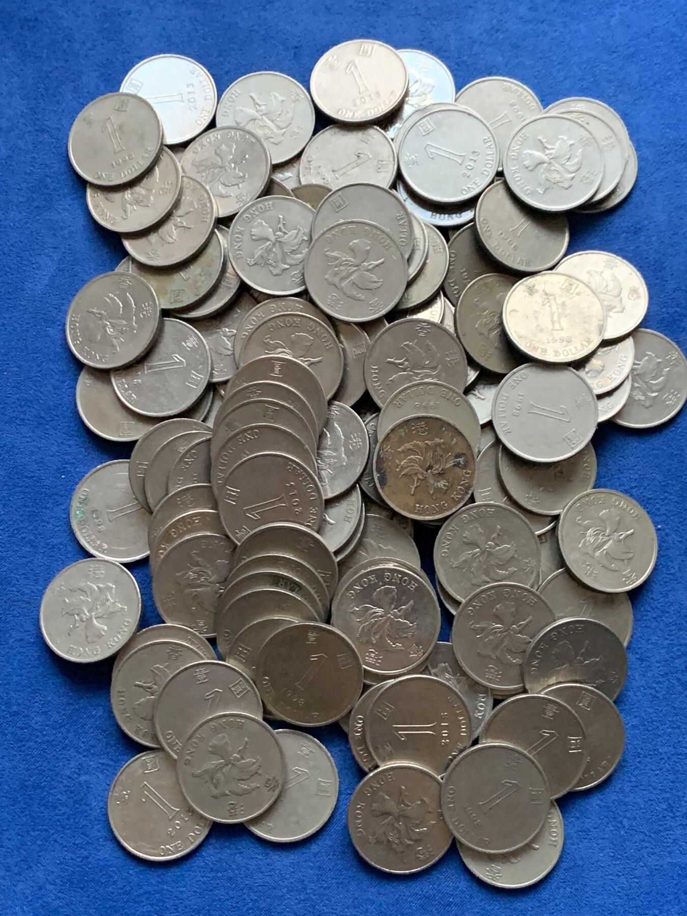 《竞宝斋》第442场 周日，周一，2场连拍 （全场包邮） 125枚一组 香港壹元硬币 细节见图