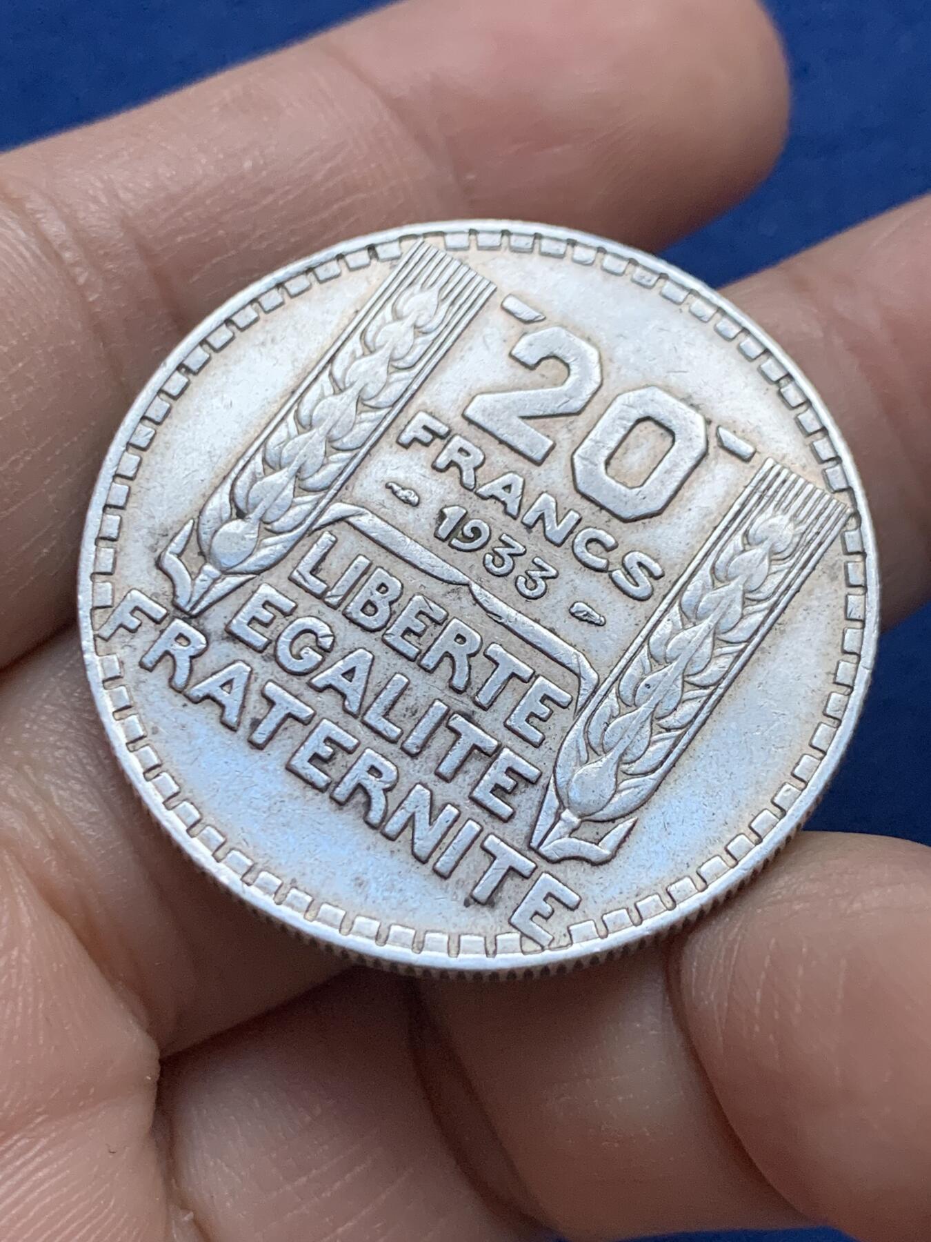 《竞宝斋》第442场 周日，周一，2场连拍 （全场包邮） 法国1933年谷物女神20法郎银币