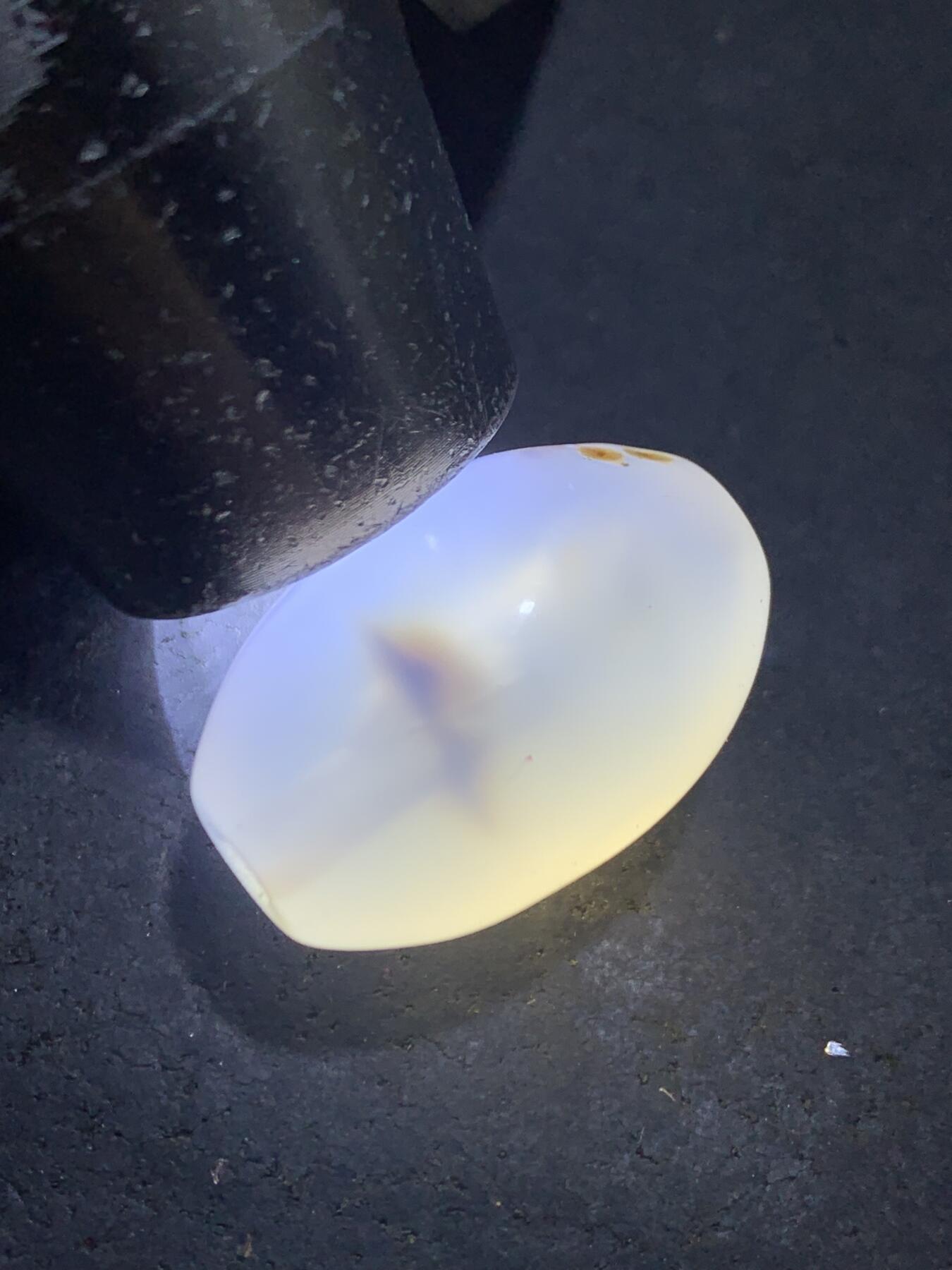 原皮海洋玉髓通货桶珠一颗，