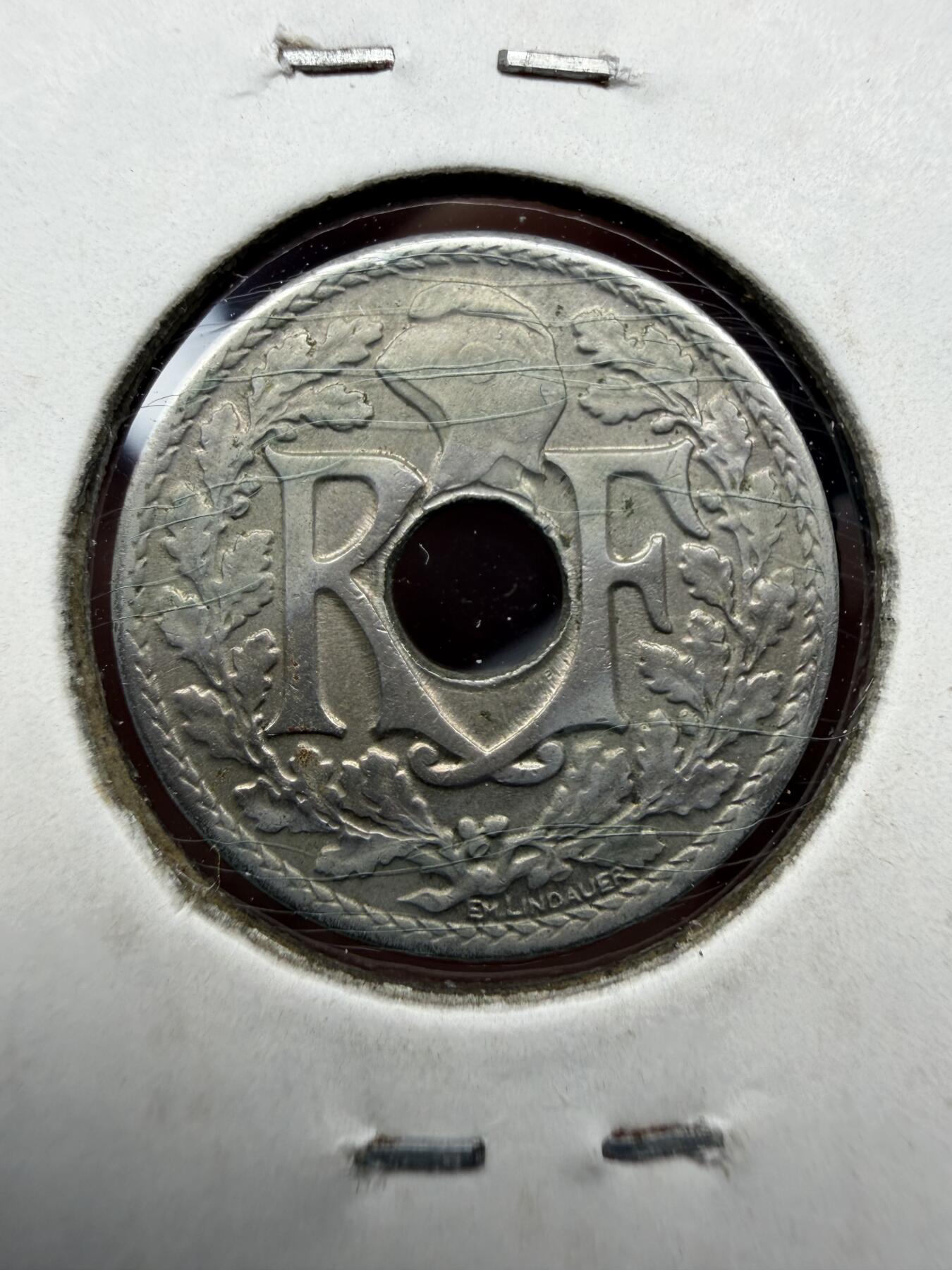 2025年集古藏今外币拍卖第十期-第9场—（总第289拍），可以寄存60天，满160元包邮。 1925年法属印支5分