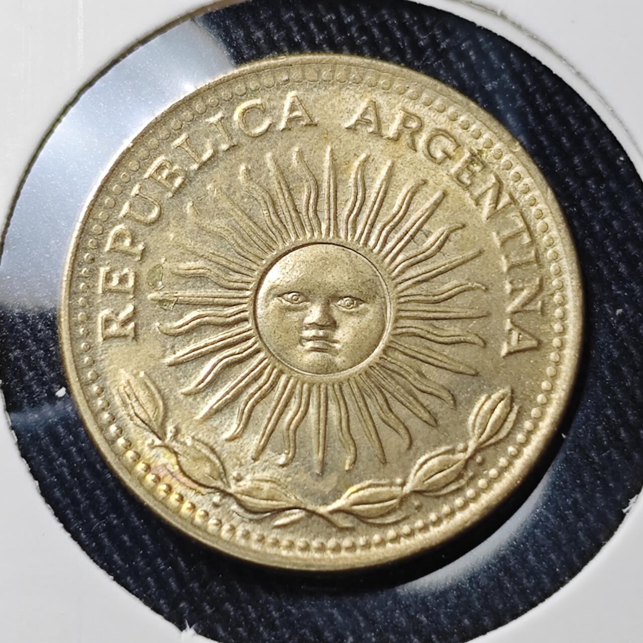 KK钱币收藏小铺 （套币 好品/批量散币 银币）专场  2月预留时间 周末发货  1975阿根廷1比索 太阳神 弱打