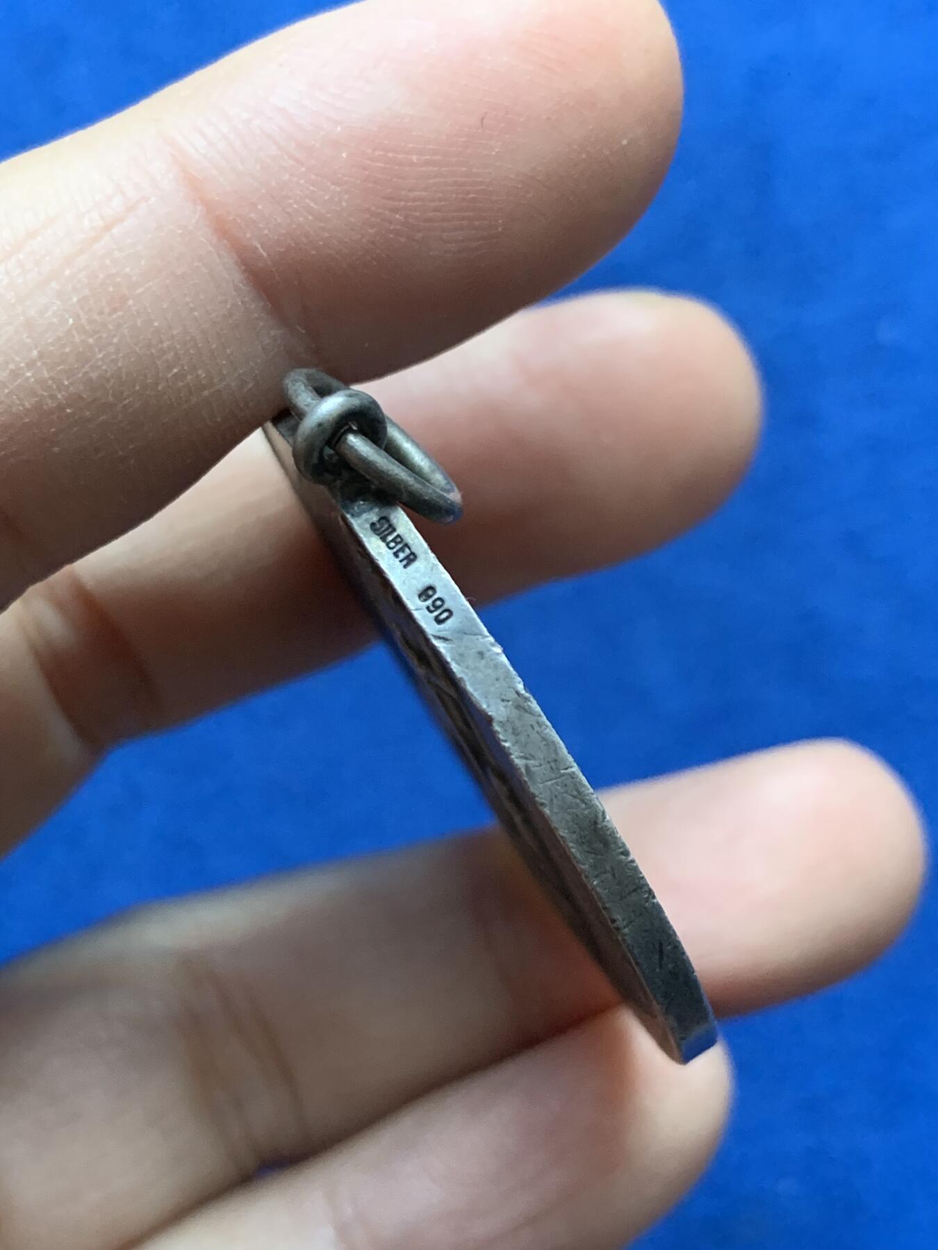 《竞宝斋》第442场 周日，周一，2场连拍 （全场包邮） 1909年德国汉堡射击节银章 正面为俾斯麦雕塑 原铸吊环 26.55克 40.3mm