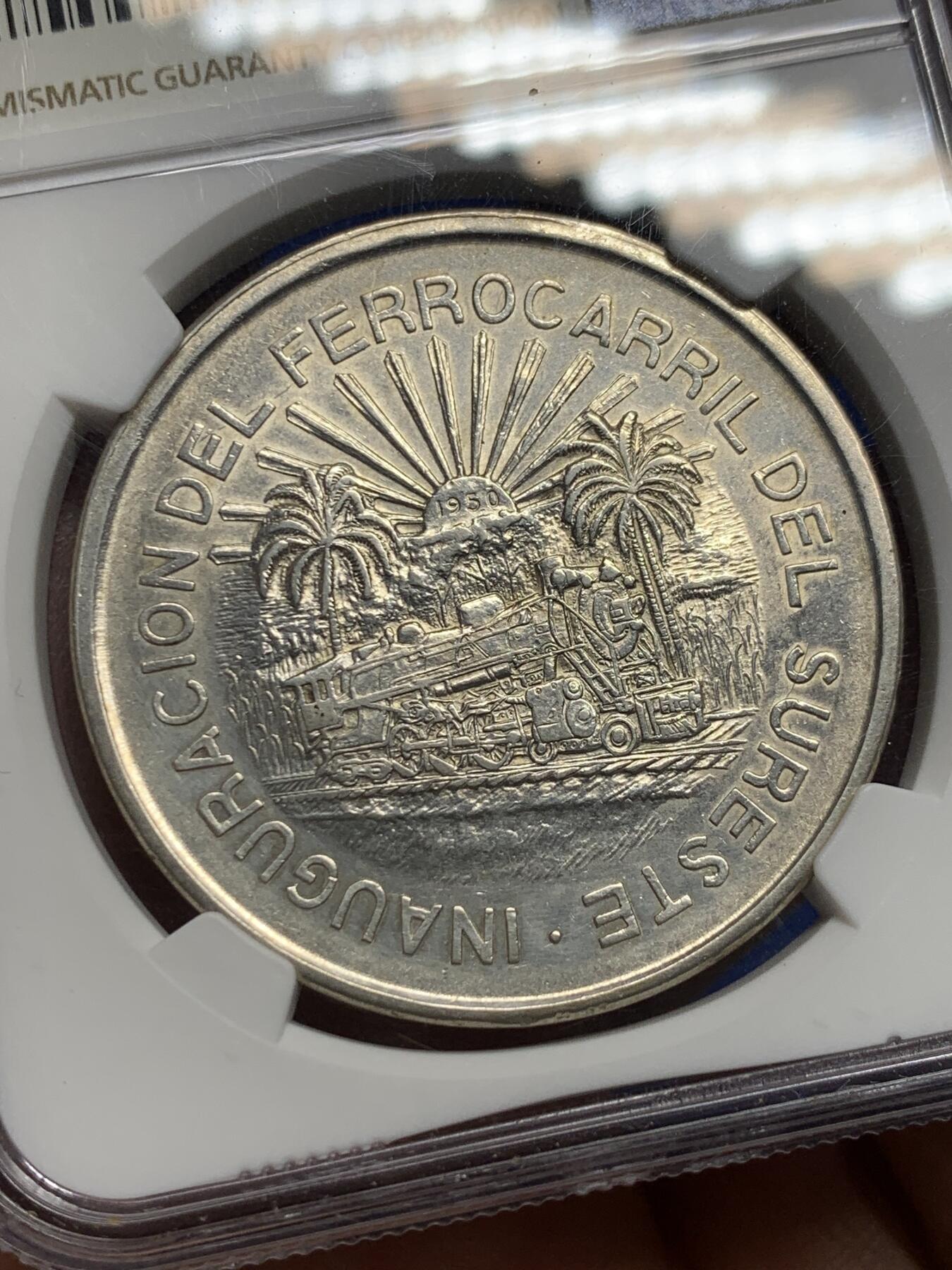 《竞宝斋》第442场 周日，周一，2场连拍 （全场包邮） NGC AUD 墨西哥1950年东南铁路5比索大银币，品相不错。