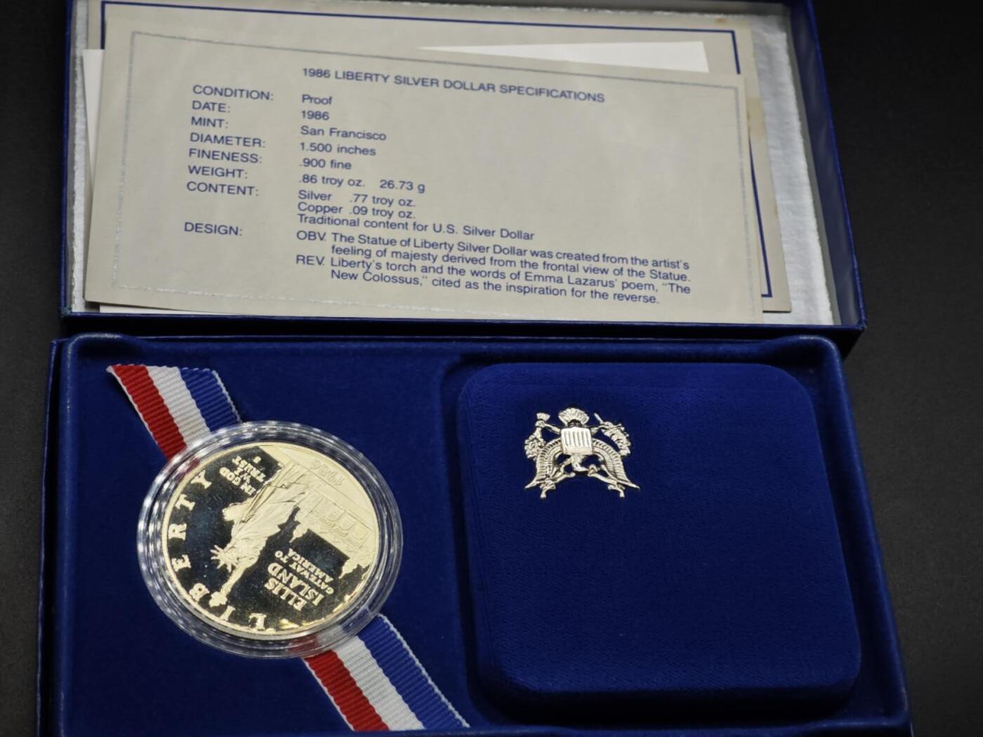 【淘币小摊】实时拍第八百零八拍   银币套币场   满百包邮可预留二周 每周一统一发货   美国1986年自由女神一元精制银币原盒原证重26.73克900银 银价275