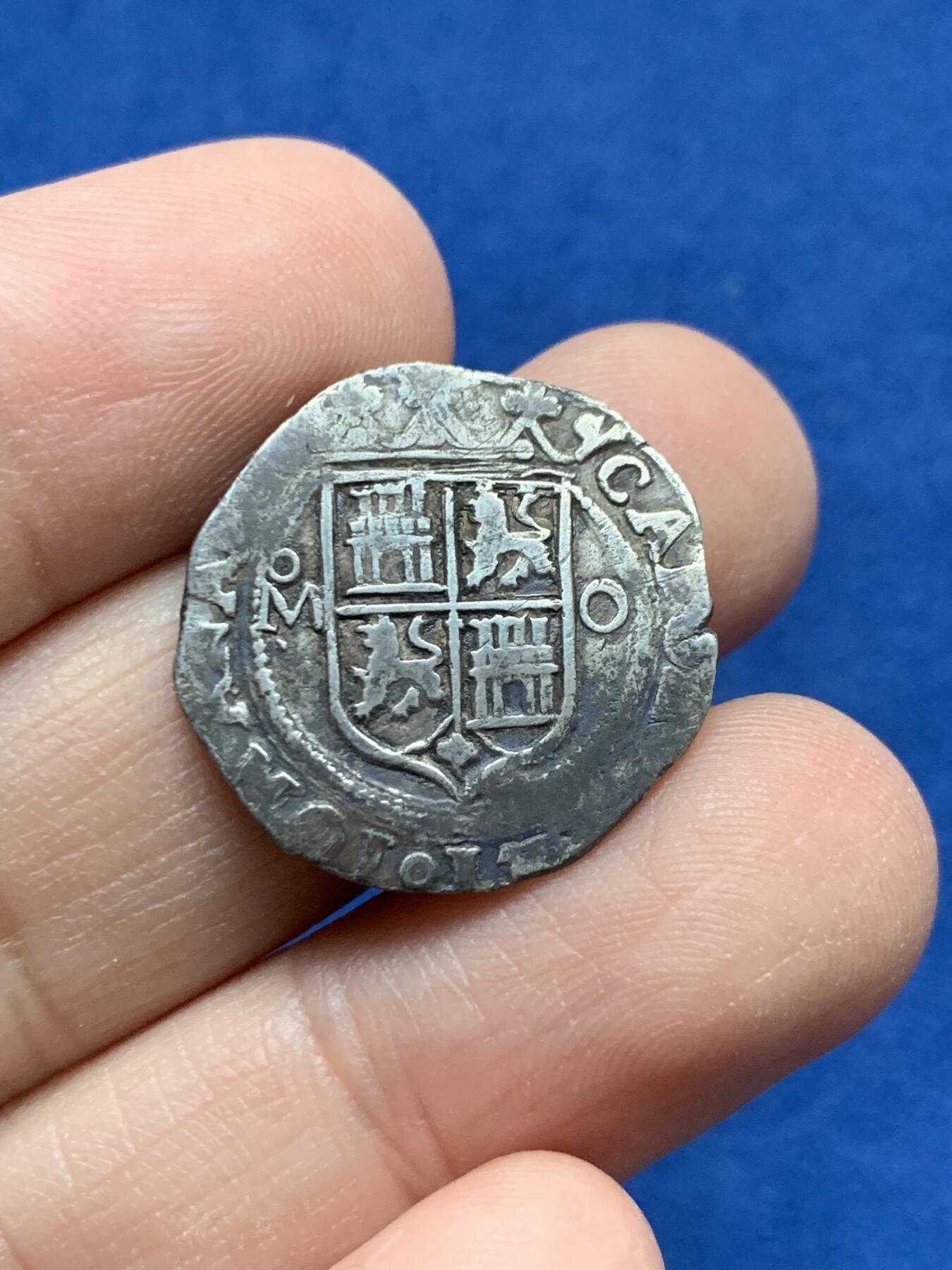 《竞宝斋》第442场 周日，周一，2场连拍 （全场包邮） 西班牙早期打制币一枚 工艺所限 些许不平 细节见图 3.1克 31.9mm