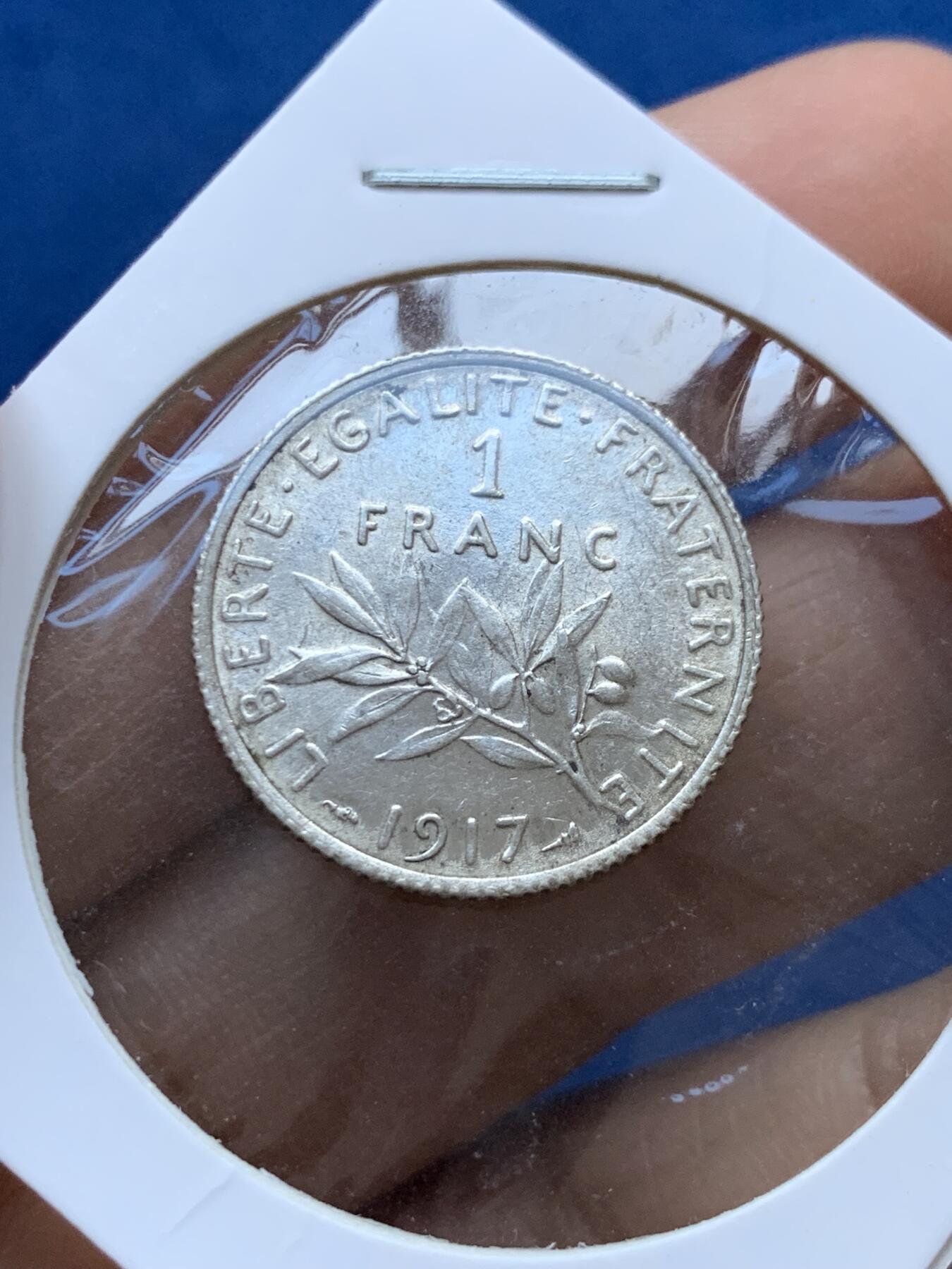 《竞宝斋》第442场 周日，周一，2场连拍 （全场包邮） 三枚一组 福建省造二豪银币，1937年坐洋10C银币彩还行，法国1917年播种女神1法郎带光。