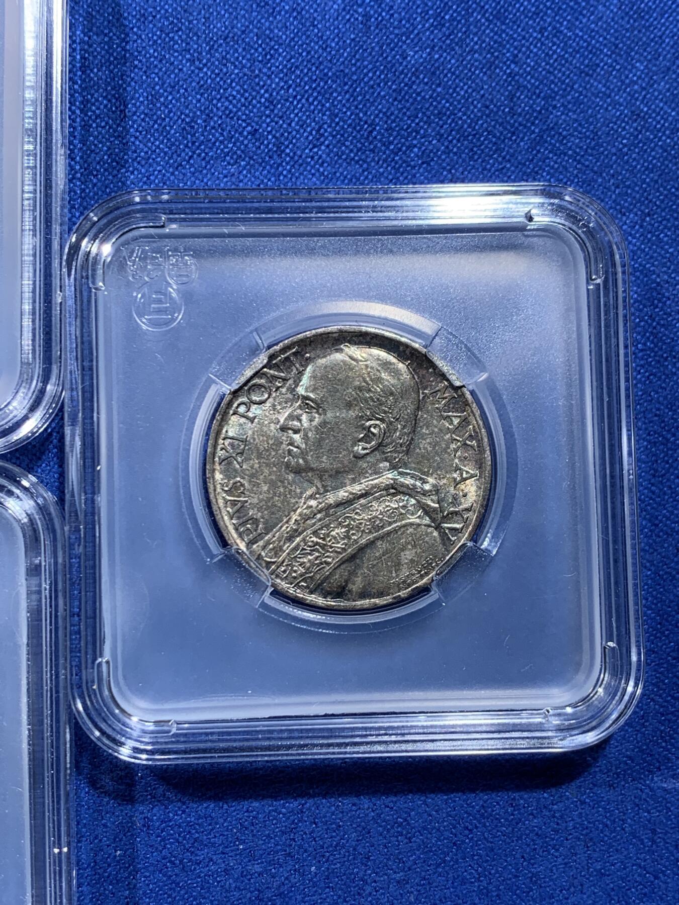 《竞宝斋》第442场 周日，周一，2场连拍 （全场包邮） 七枚一组 意大利梵蒂冈套装币，5里拉，2里拉，1里拉，50分，20分，10分，5分都是193X年，年份稍有不同状态都不错