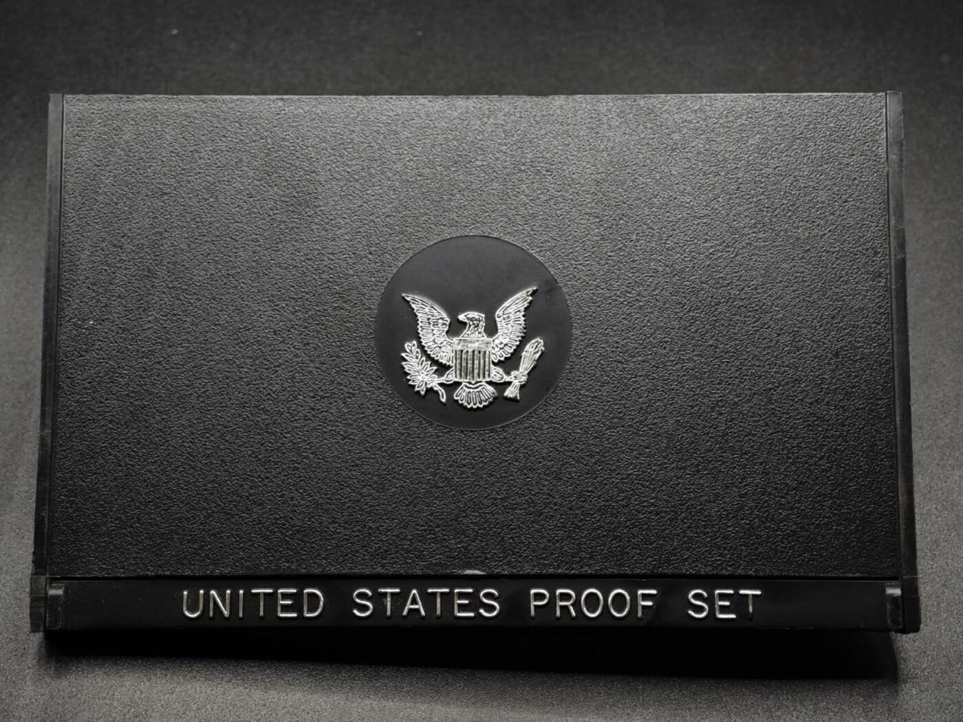 【淘币小摊】实时拍第八百零八拍   银币套币场   满百包邮可预留二周 每周一统一发货   美国1978年精制套币