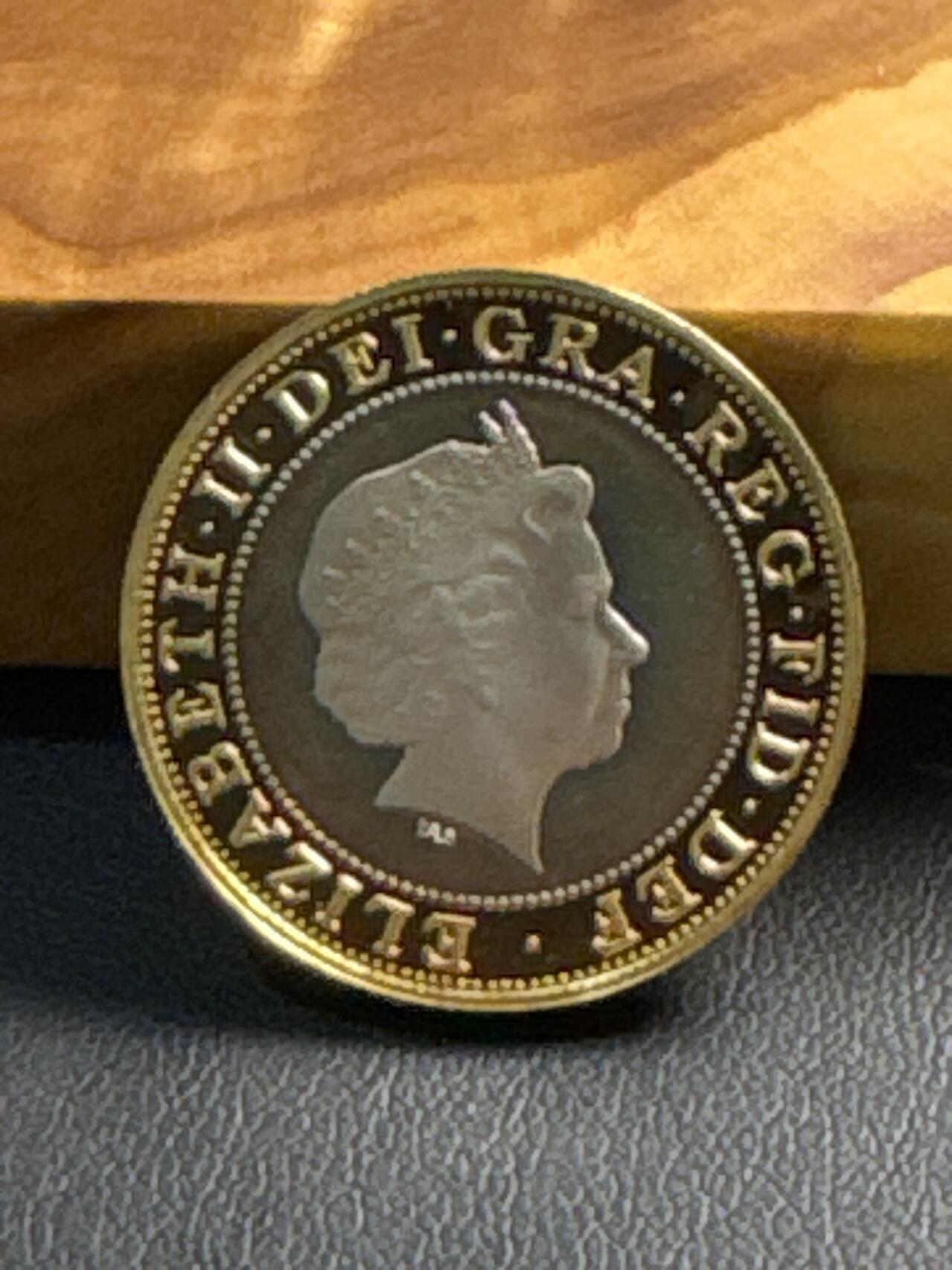 ❤️【币观天下】❤️ 第332期钱币拍卖- 2025.11.28周五晚上6点半场-长期征集拍品 英国2009年达尔文精制银币重12克925银镀金发行量5000枚