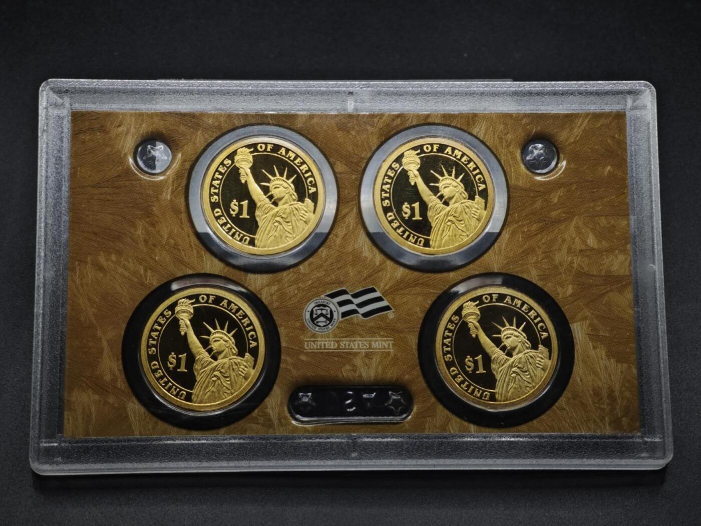 【淘币小摊】实时拍第八百零八拍   银币套币场   满百包邮可预留二周 每周一统一发货   美国2010年总统精制币4枚套