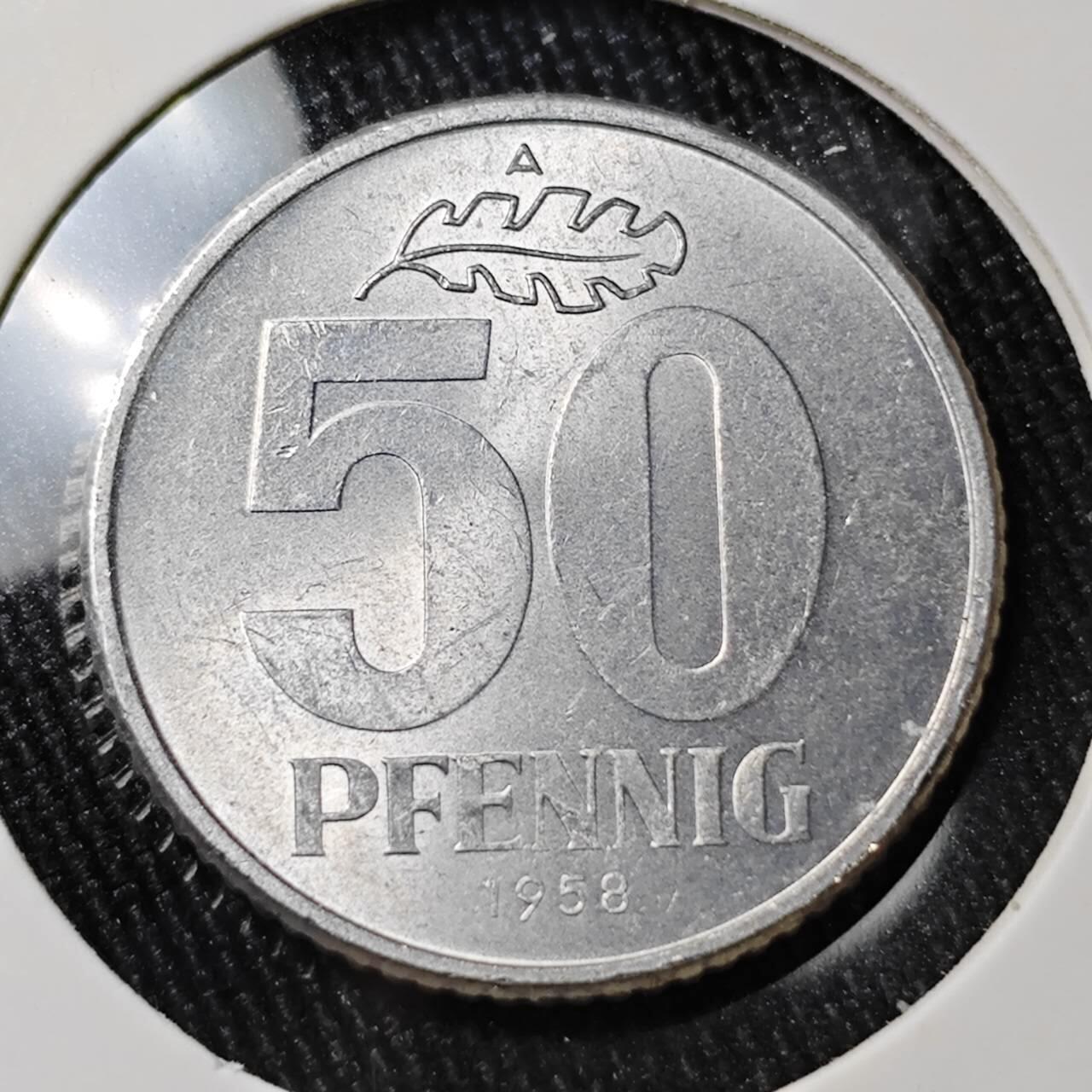 KK钱币收藏小铺 （套币 好品/批量散币 银币）专场  2月预留时间 周末发货  1958东德50芬尼 好品 早年份