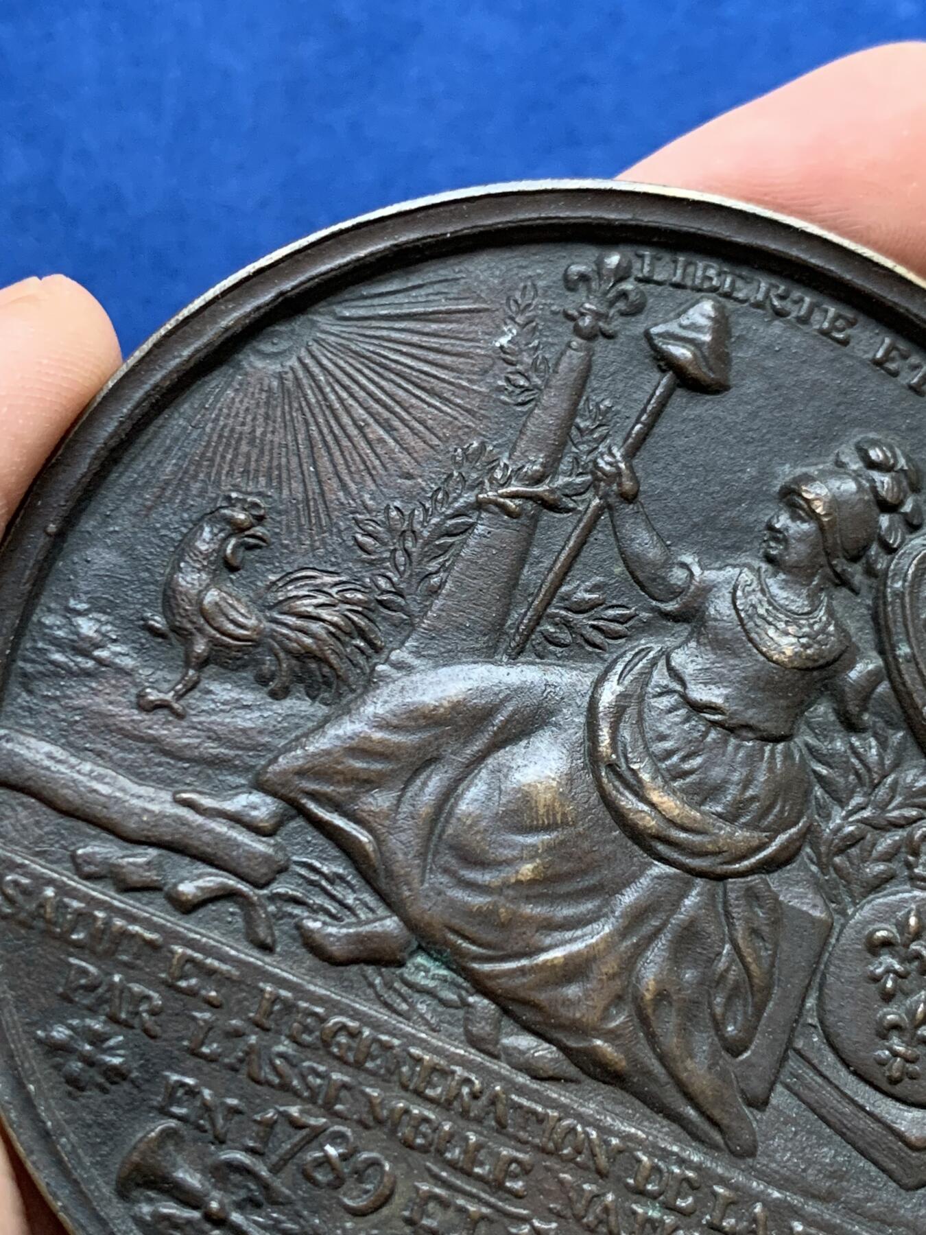 《竞宝斋》第442场 周日，周一，2场连拍 （全场包邮） 1790年法国大革命纪念章 NGC给了表面改变评级 极少见品种 102.6克 73mm 细节见图