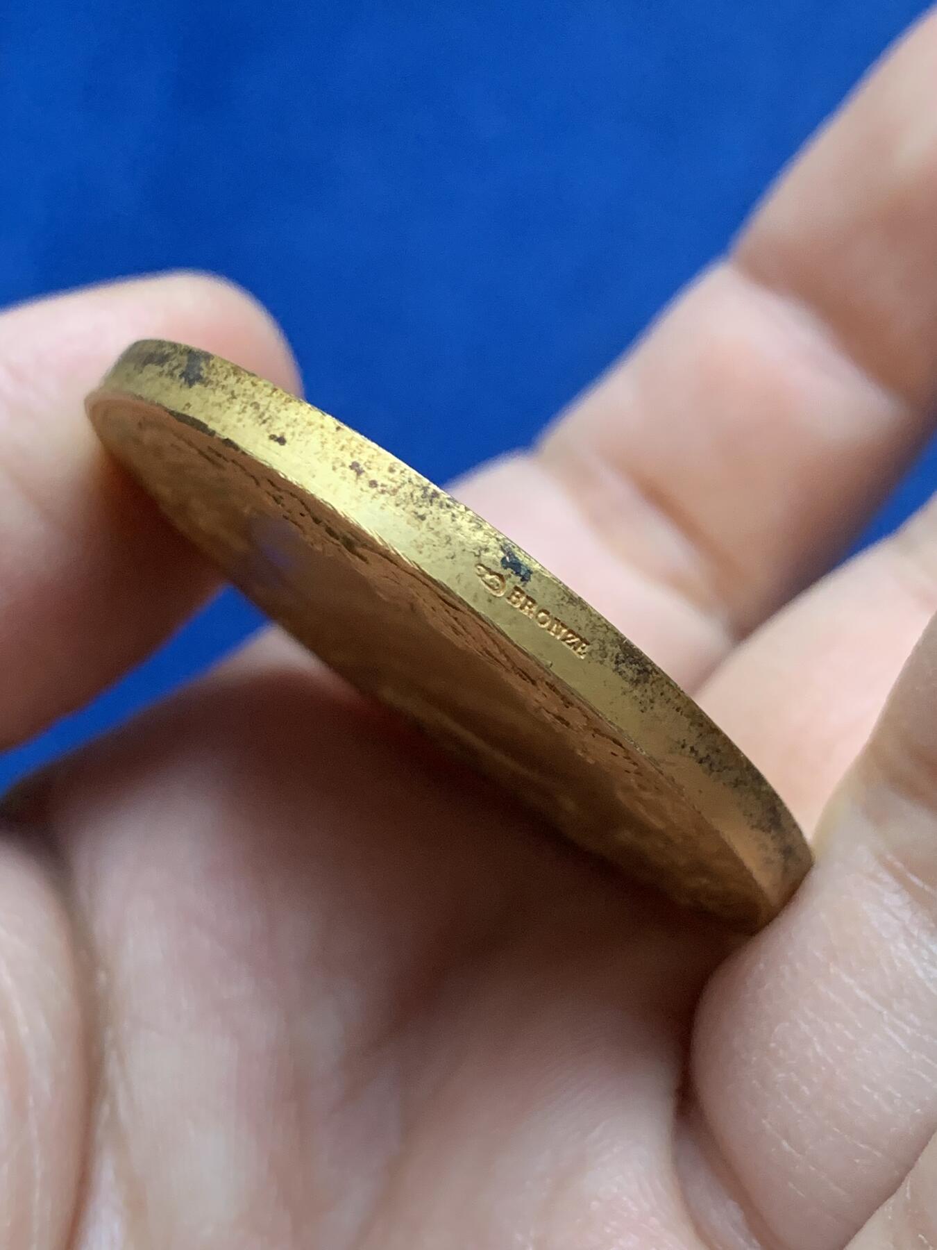 《竞宝斋》第442场 周日，周一，2场连拍 （全场包邮） 法国播种者镀金铜章 带盒 37.2克 41.2mm 丰饶角铜标