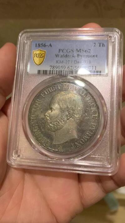 《竞宝斋》第442场 周日，周一，2场连拍 （全场包邮） NGC MS62 德国 1856年 瓦尔德克 维克托2泰勒37克的大银币 11375枚的发行量 品种状态都是不可多得的