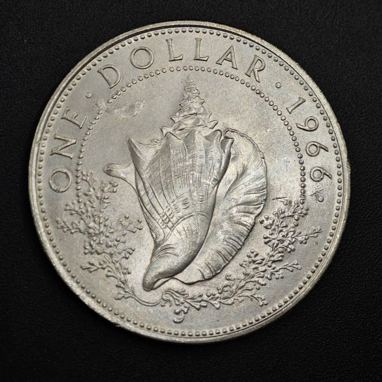 【淘币小摊】实时拍第八百零八拍   银币套币场   满百包邮可预留二周 每周一统一发货   巴哈马1966年1元海螺银币 重18.14克800银  纯银价166