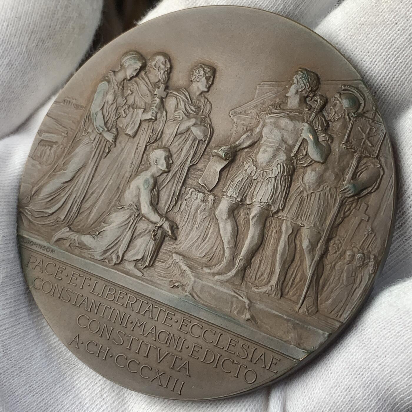 掌中浮雕-藏着的欧洲第043场 1913年教皇庇护十世铜章， 66.8mm，S.Johnson出品，稀少！配有合适的盒子