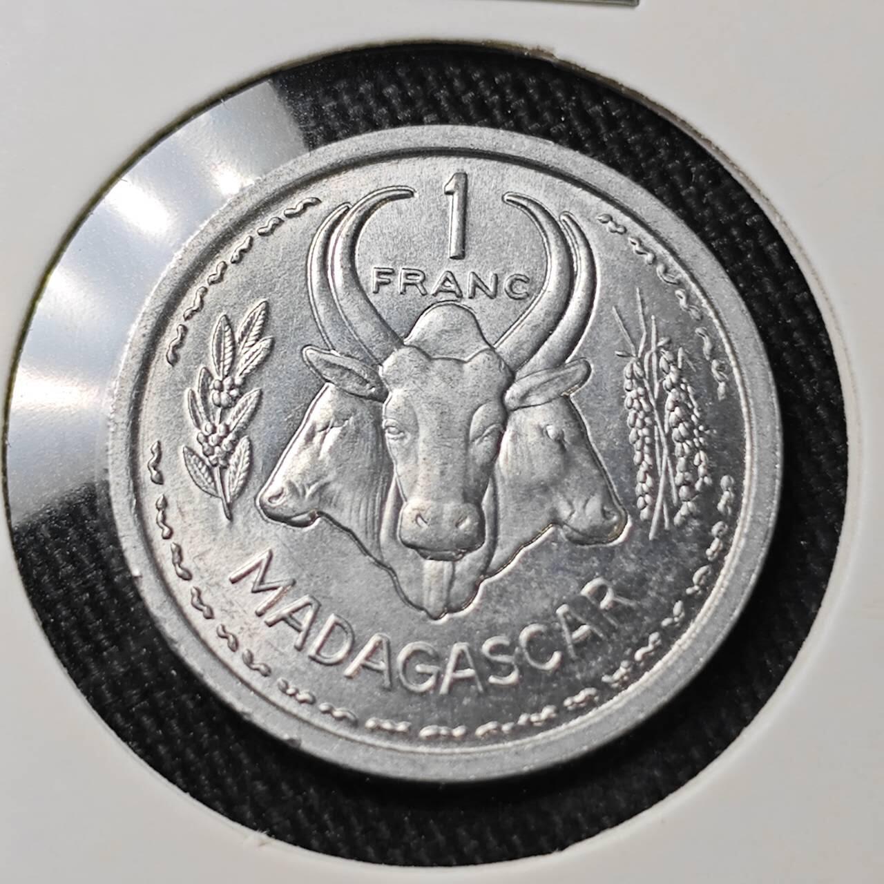 KK钱币收藏小铺 （套币 好品/批量散币 银币）专场  2月预留时间 周末发货  1958法属马达加斯加1法郎 好品