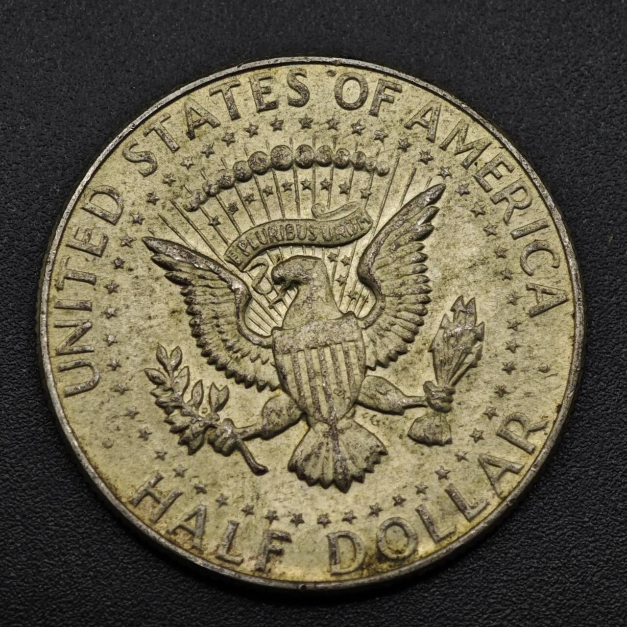 【淘币小摊】实时拍第八百零八拍   银币套币场   满百包邮可预留二周 每周一统一发货   美国1967年肯尼迪半美元银币