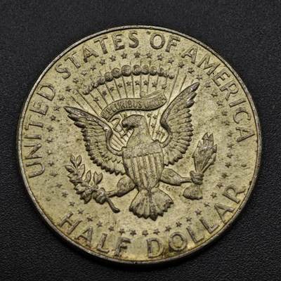 【淘币小摊】实时拍第八百零八拍   银币套币场   满百包邮可预留二周 每周一统一发货   - 美国1967年肯尼迪半美元银币