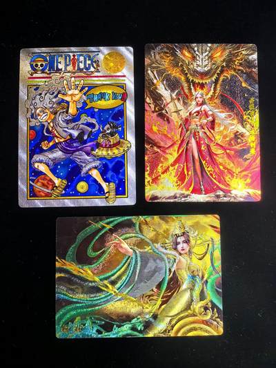 无佣金 不寄存 不收拍 链接少 我只是一个小小的卡牌收藏玩家   需要多宫大佬请私聊 部分卡牌设有底价（不想玩的那么累，即使有底价也会比市场价便宜的多，懂的自然懂） 拒绝小号抬价 大家放心拍 所有拍品部分套有卡膜 部分卡牌多宫 自制卡牌 不包厂瑕 放大镜 品控 勿拍 流拍商品会循环 感谢大家支持 留个关注 不定时上新 谢谢 - 奇点卡牌 粗闪3张