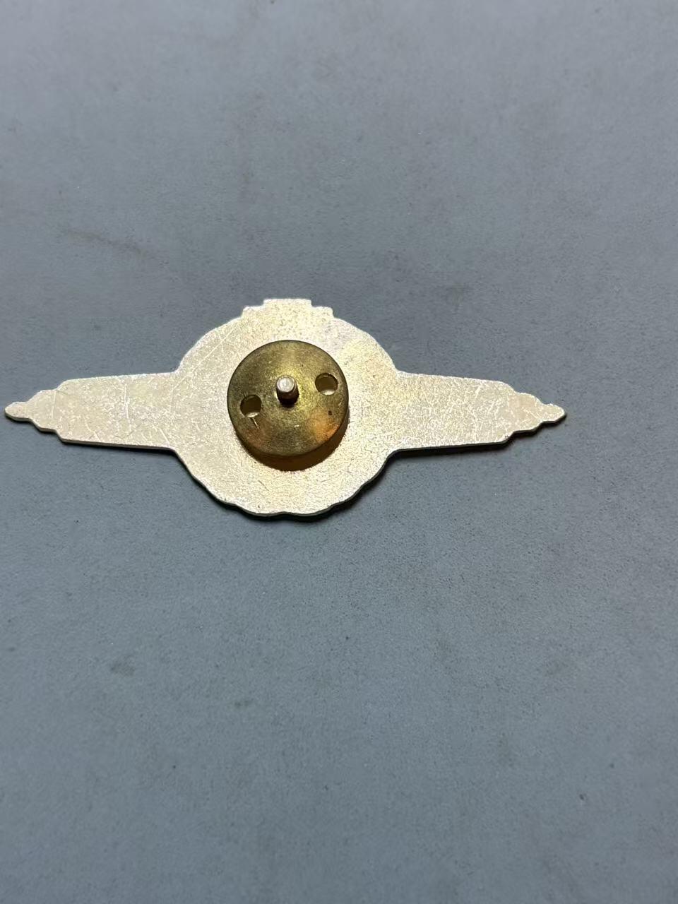 盛世勋华——号角文化勋章邮票专场拍卖第289期 东德一级潜水员技能证章 1960-1963年版