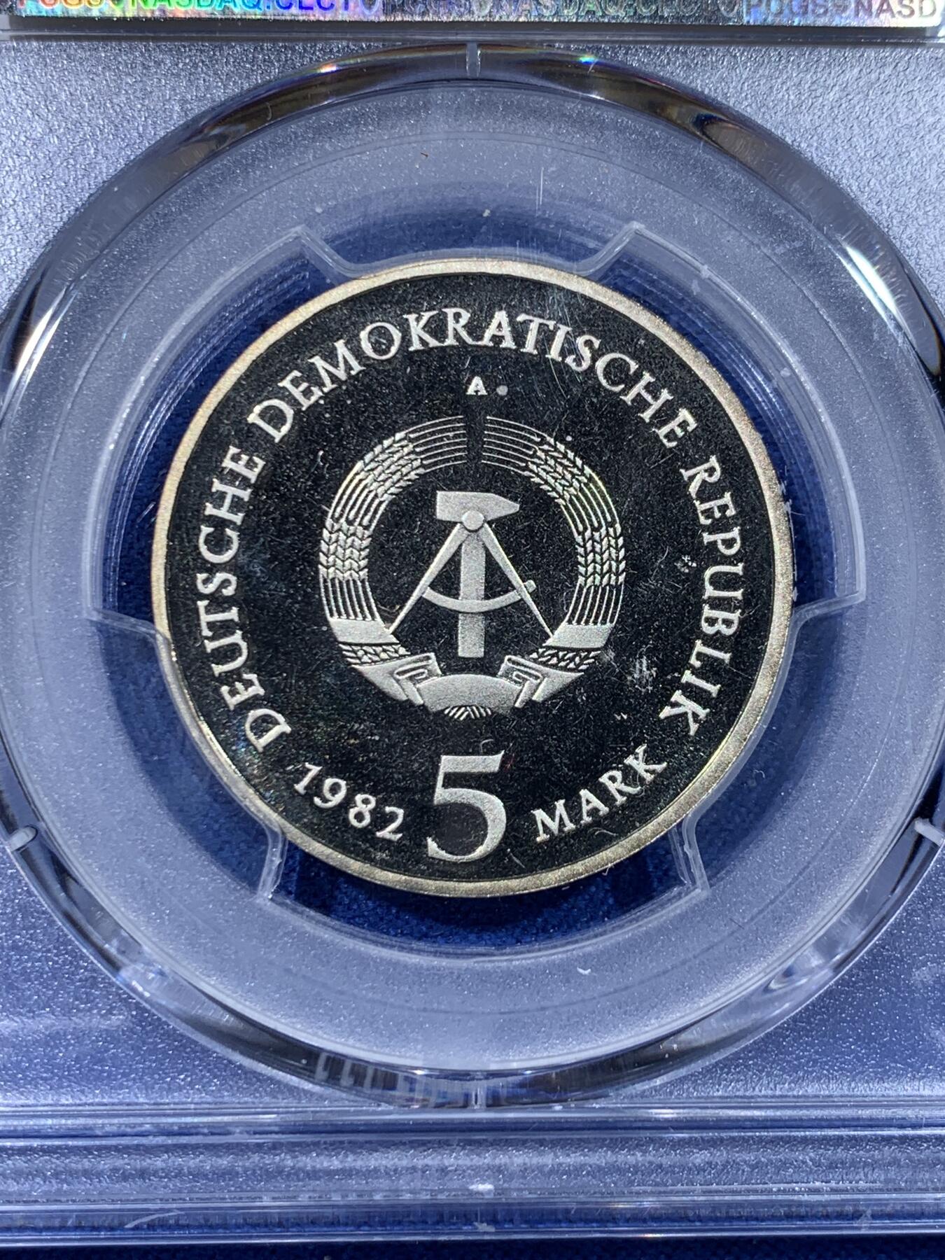 《竞宝斋》第442场 周日，周一，2场连拍 （全场包邮） PCGS PR68DCAM 德国1982A瓦尔特堡城堡5马克