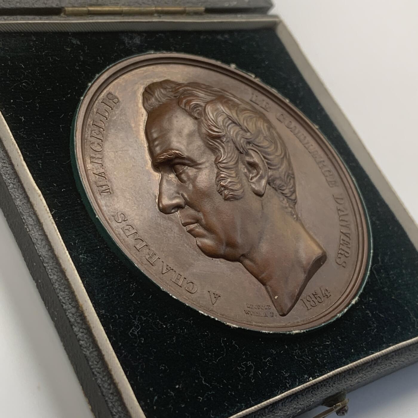 掌中浮雕-藏着的欧洲第043场