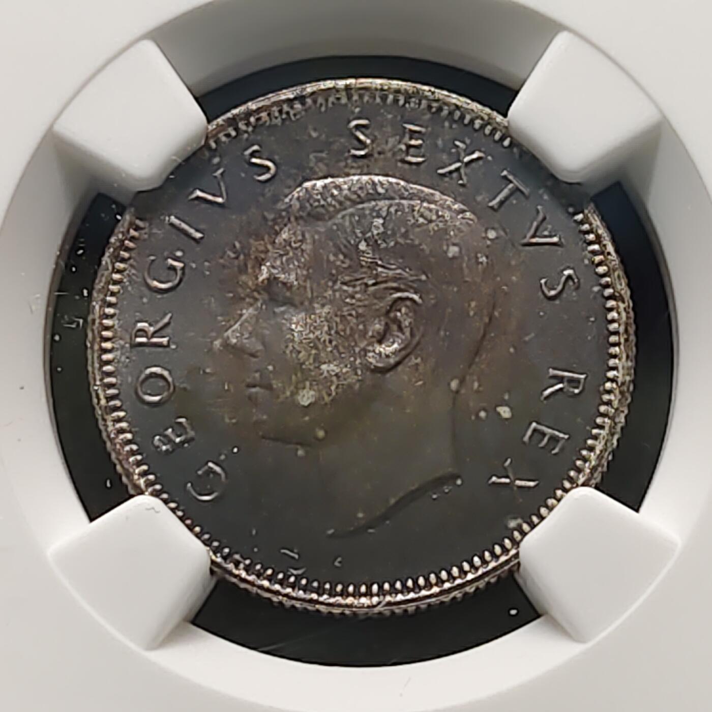 【全场包邮】纯粹捡漏拍481场（免费代拍第18场） 南非1952年乔治六世1先令精制币（黑色包浆）-NGC PF65