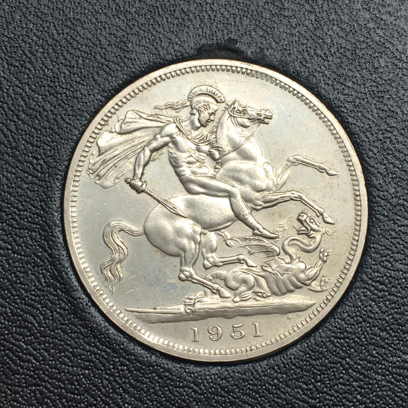 世界钱币专场拍卖 每周二开拍 英国1951年乔治六世马剑一克朗 镍币 带原盒