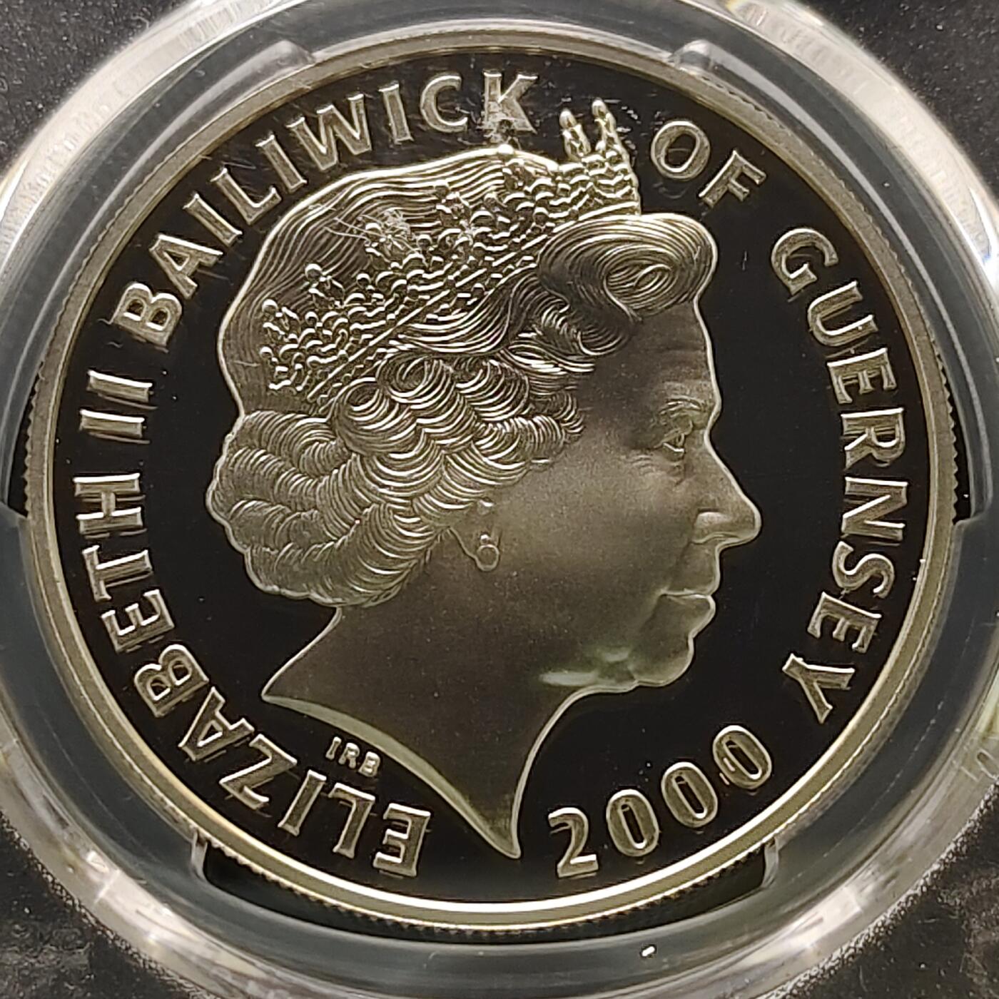 【全场包邮】纯粹捡漏拍481场（免费代拍第18场） 根西2000年5镑女王母亲伊丽莎白皇太后诞生100周年局部镀金精制克朗型纪念银币-PCGS PR69 DCAM