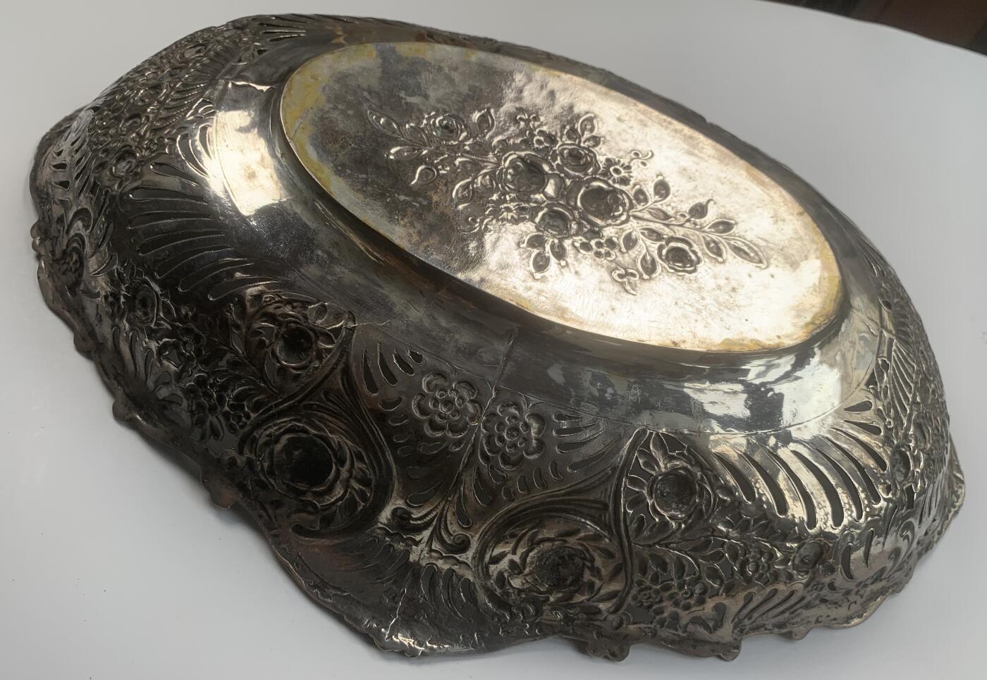 掌中浮雕-藏着的欧洲第043场 190X德国800银椭圆果篮，264*570mm，639g