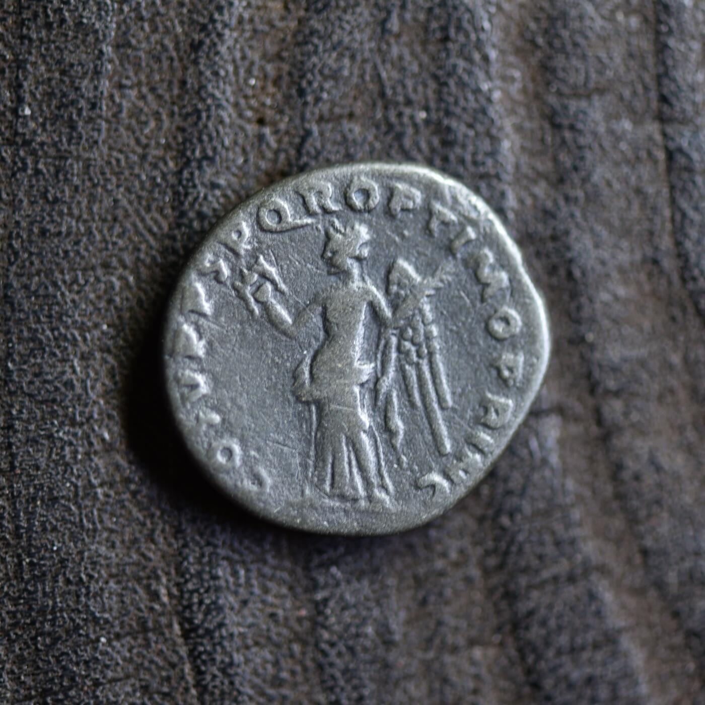 【良泉】第42期【自动场】12月4日晚19.30点开拍！99枚域外古代钱币专场 