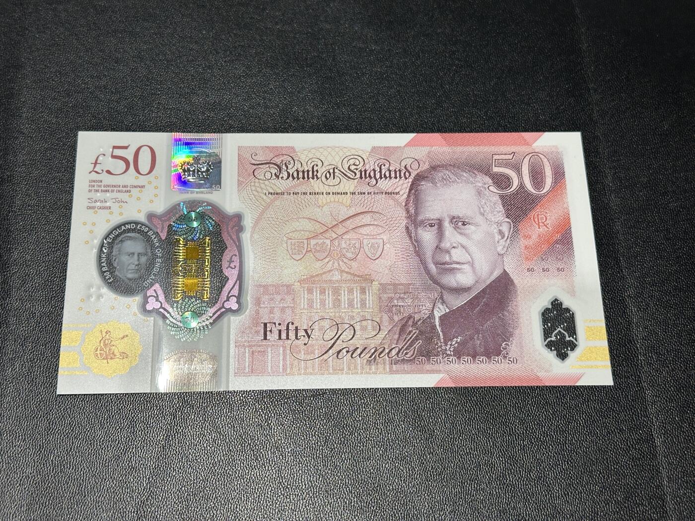 《外钞收藏家》第五百八十八期（优质场）（本平台长期征集拍品、欢迎藏友们联系合作） 2023年查尔斯版50镑 全新UNC 无47靓号