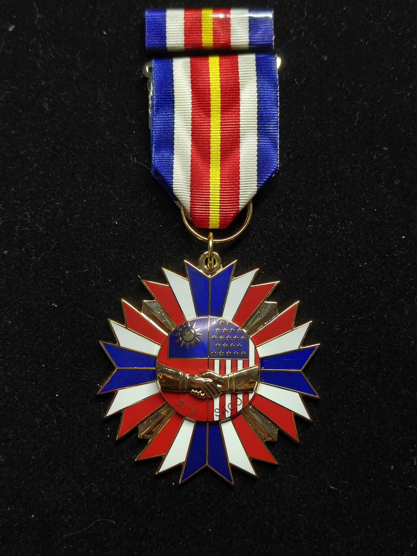 铭记历史 勿忘国耻 抗战胜利80周年精品专场 第二场 二战中美同盟纪念章